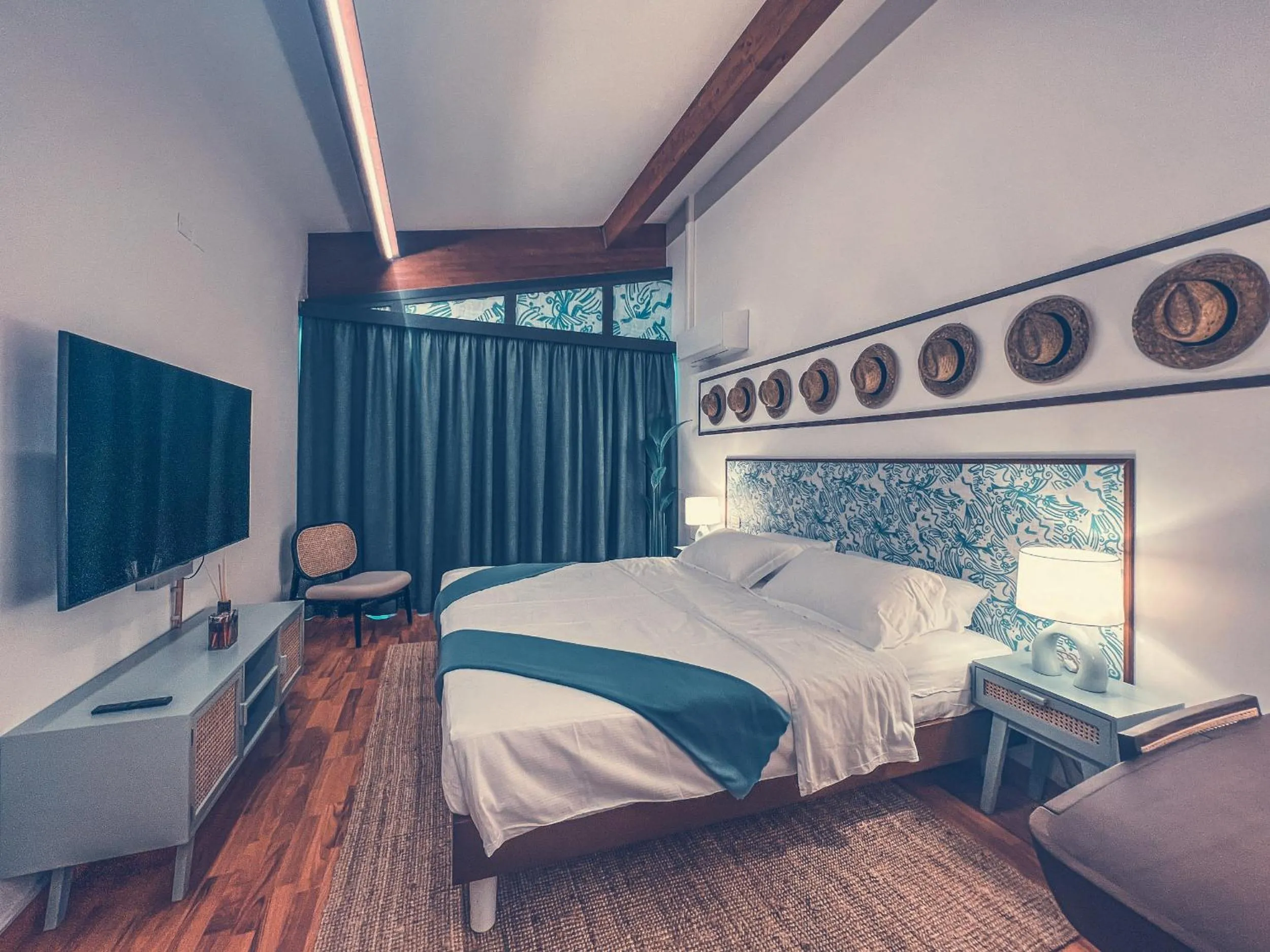 Bedroom, Bed in Club del Sole Tenuta Primero Grado Family Collection