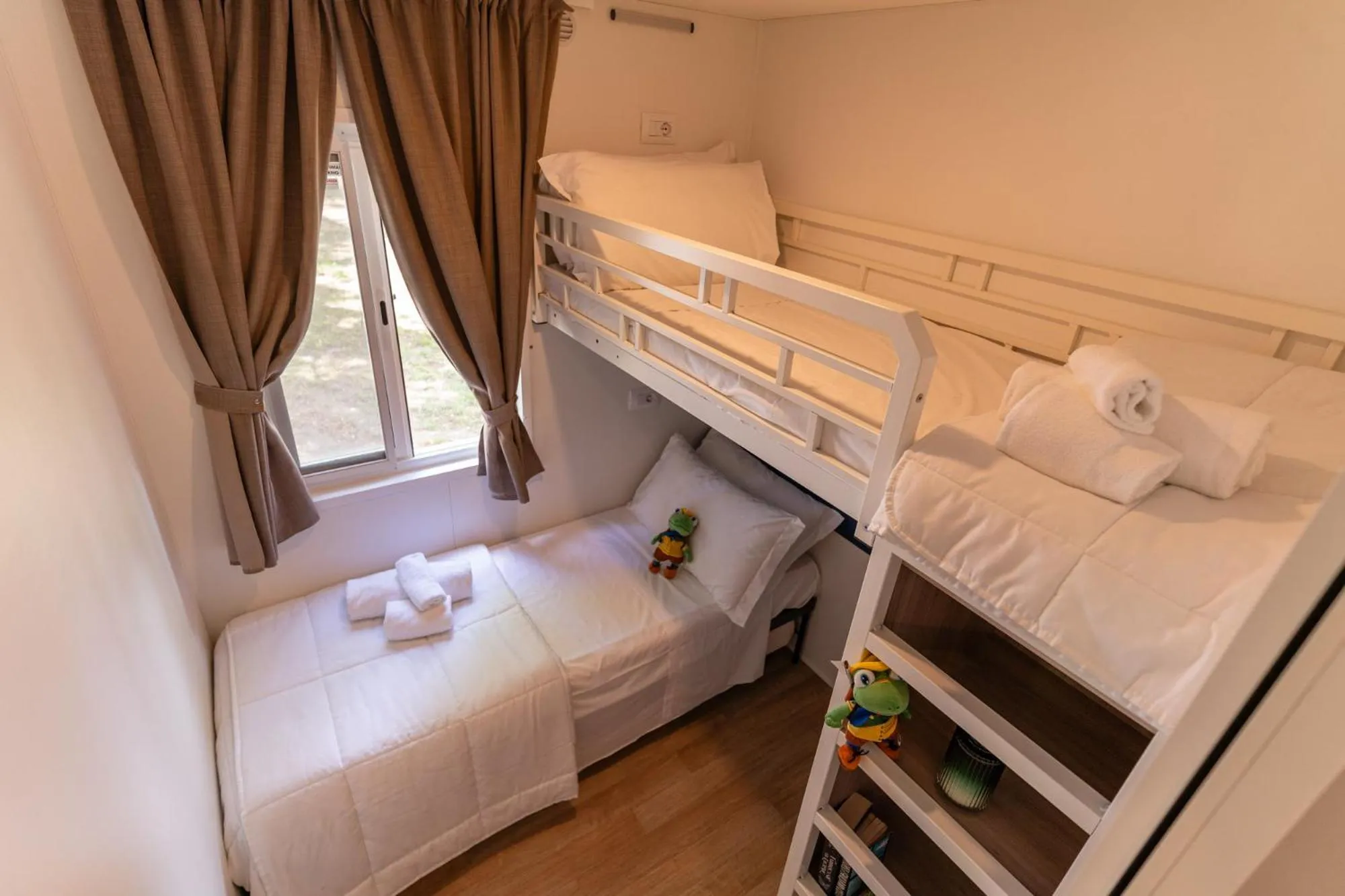 Bedroom, Bed in Club del Sole Tenuta Primero Grado Family Collection