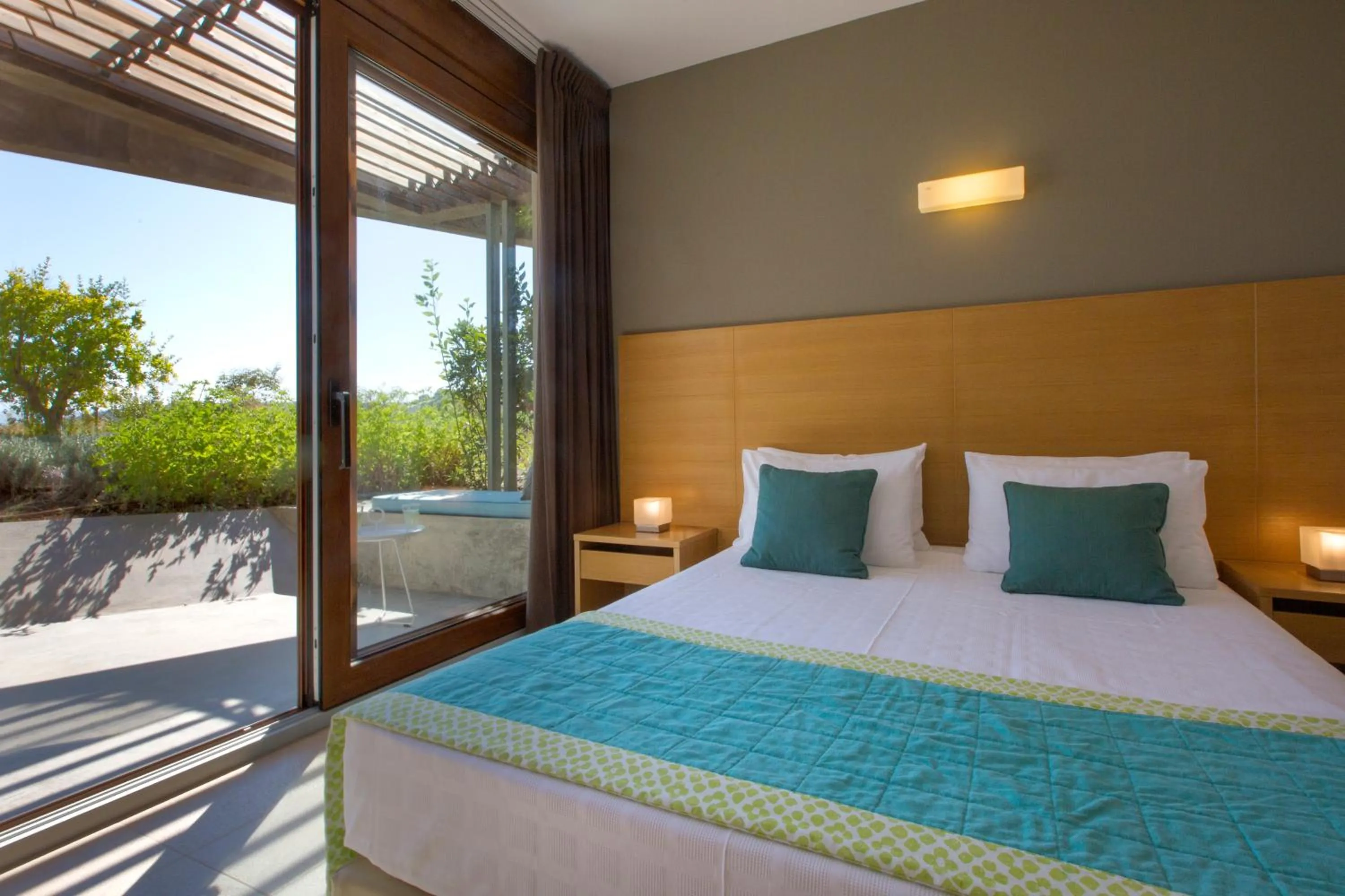 Bedroom, Bed in Thalatta Seaside Hotel