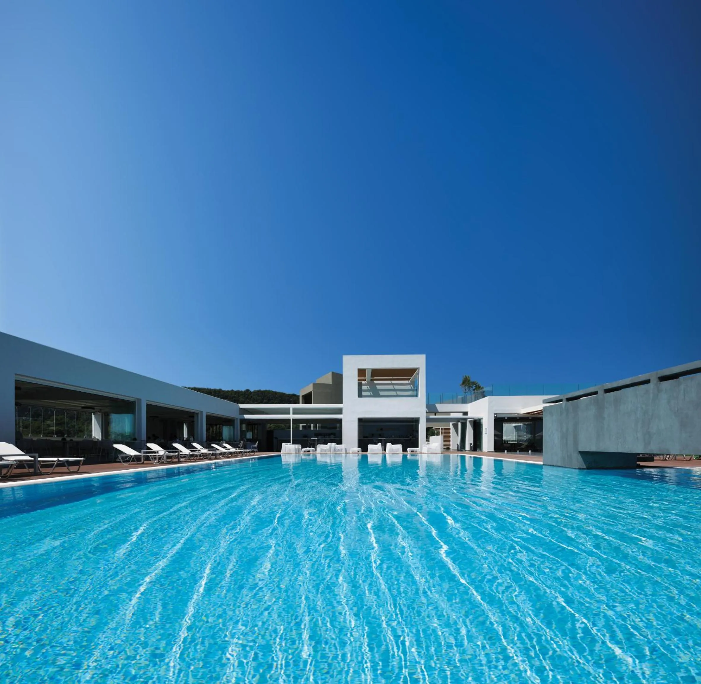 Swimming pool in Thalatta Seaside Hotel