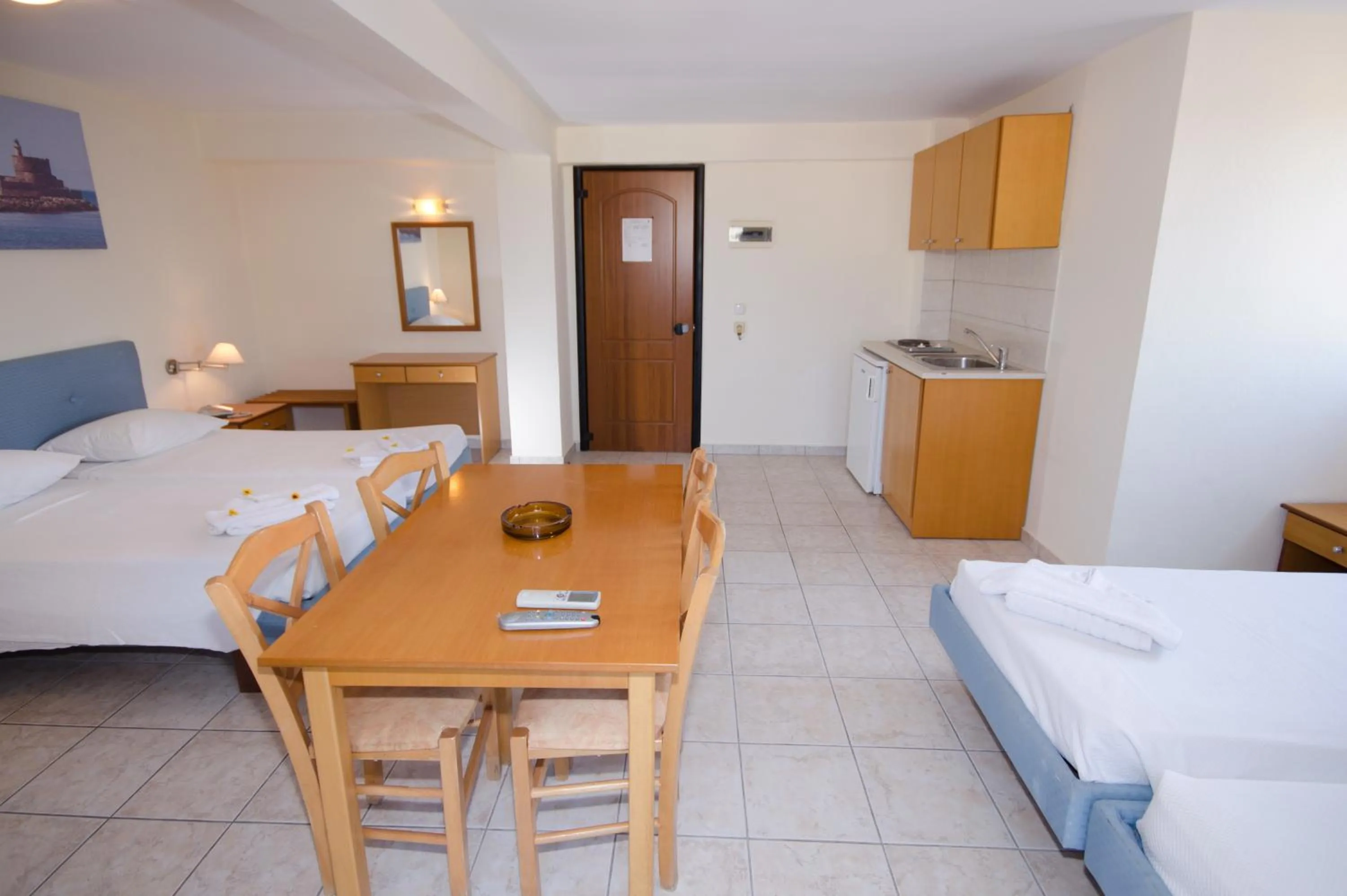 Kitchen or kitchenette, Bed in Filmar Hotel, Ixia, Rhodes