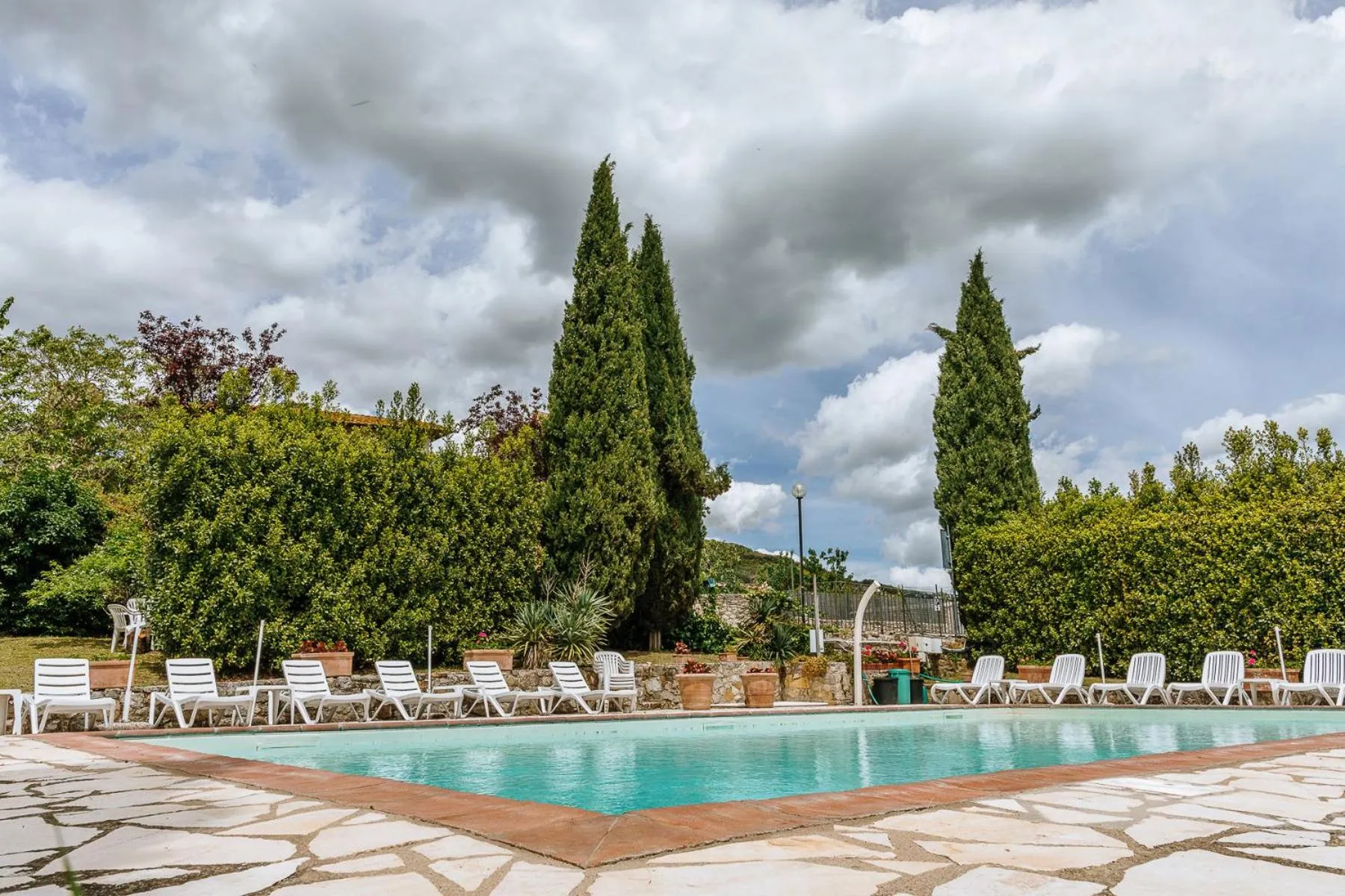Pool view in Villa Di Sotto