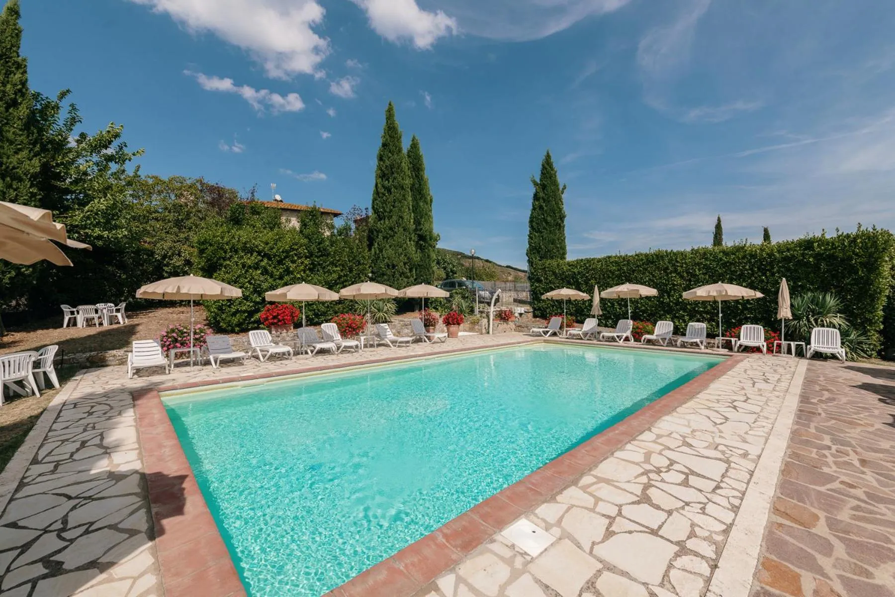 Summer in Villa Di Sotto