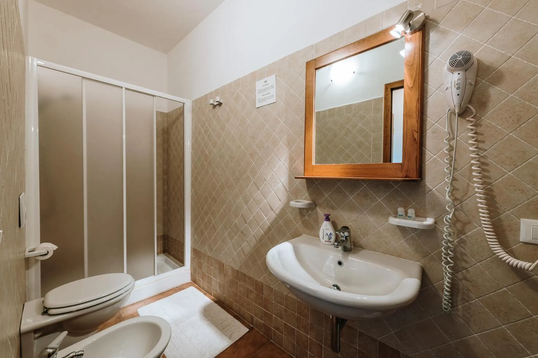 Bathroom in Villa Di Sotto