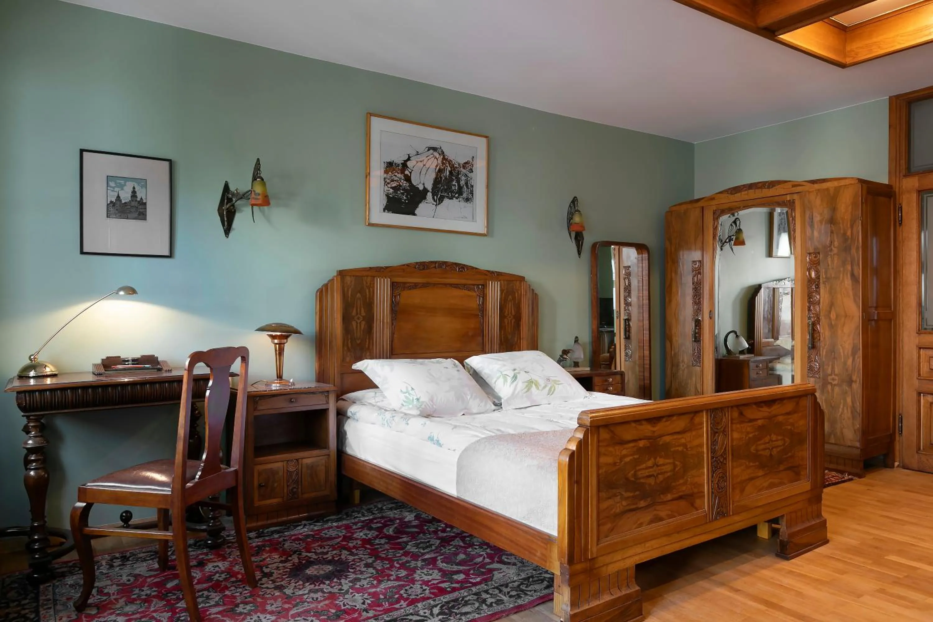 Deluxe Studio with Balcony (3 Adults) in Orlowska Townhouse Apartments