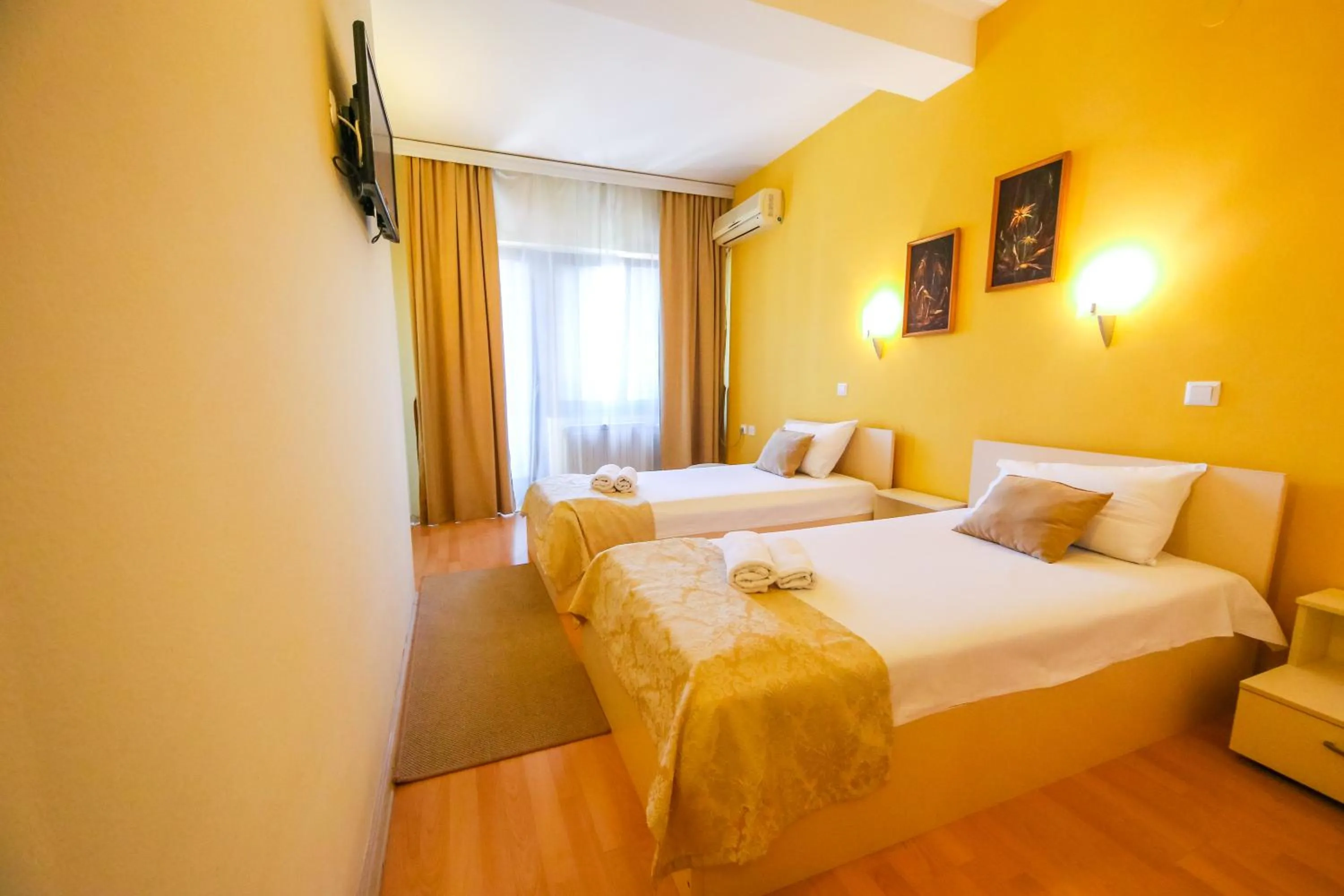 Comfort Twin Room - single occupancy in Hotel Pine