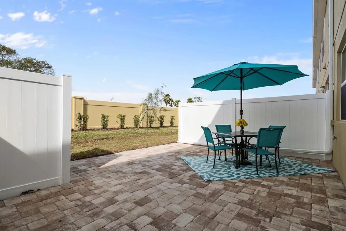 Four Bedrooms TownHome 5161