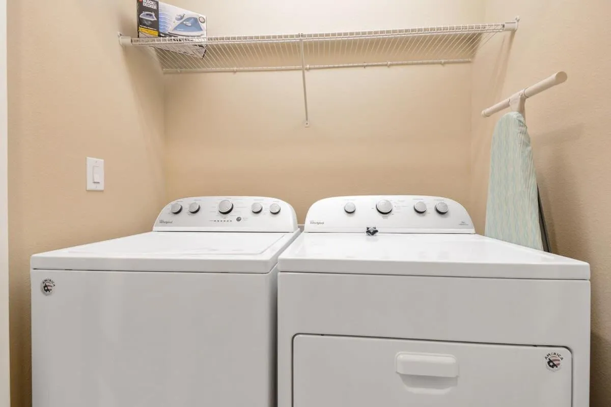 Four Bedrooms TownHome 5161