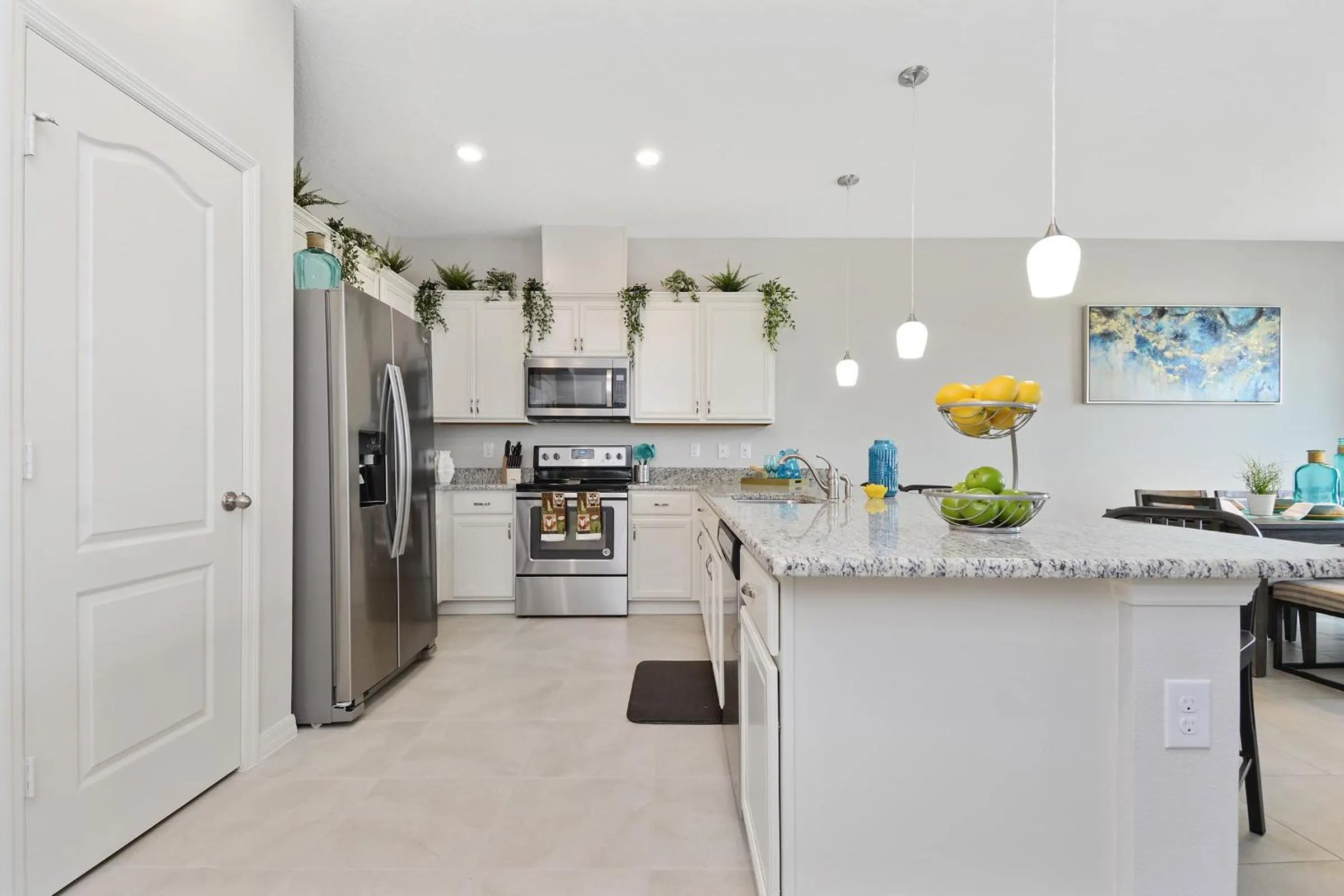 Four Bedrooms TownHome 5161