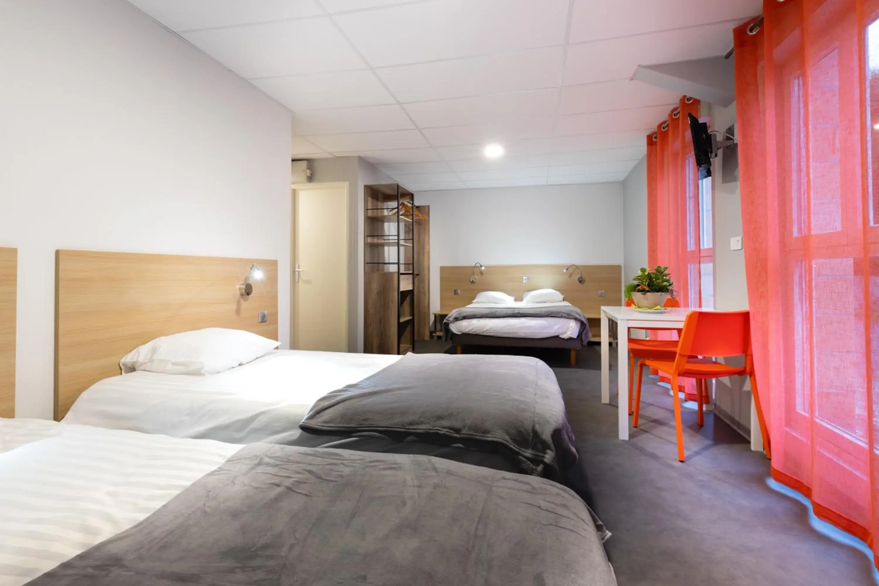 Hotel-Restaurant Espace Squash 3000 Hotel-Restaurant Espace Squash 3000