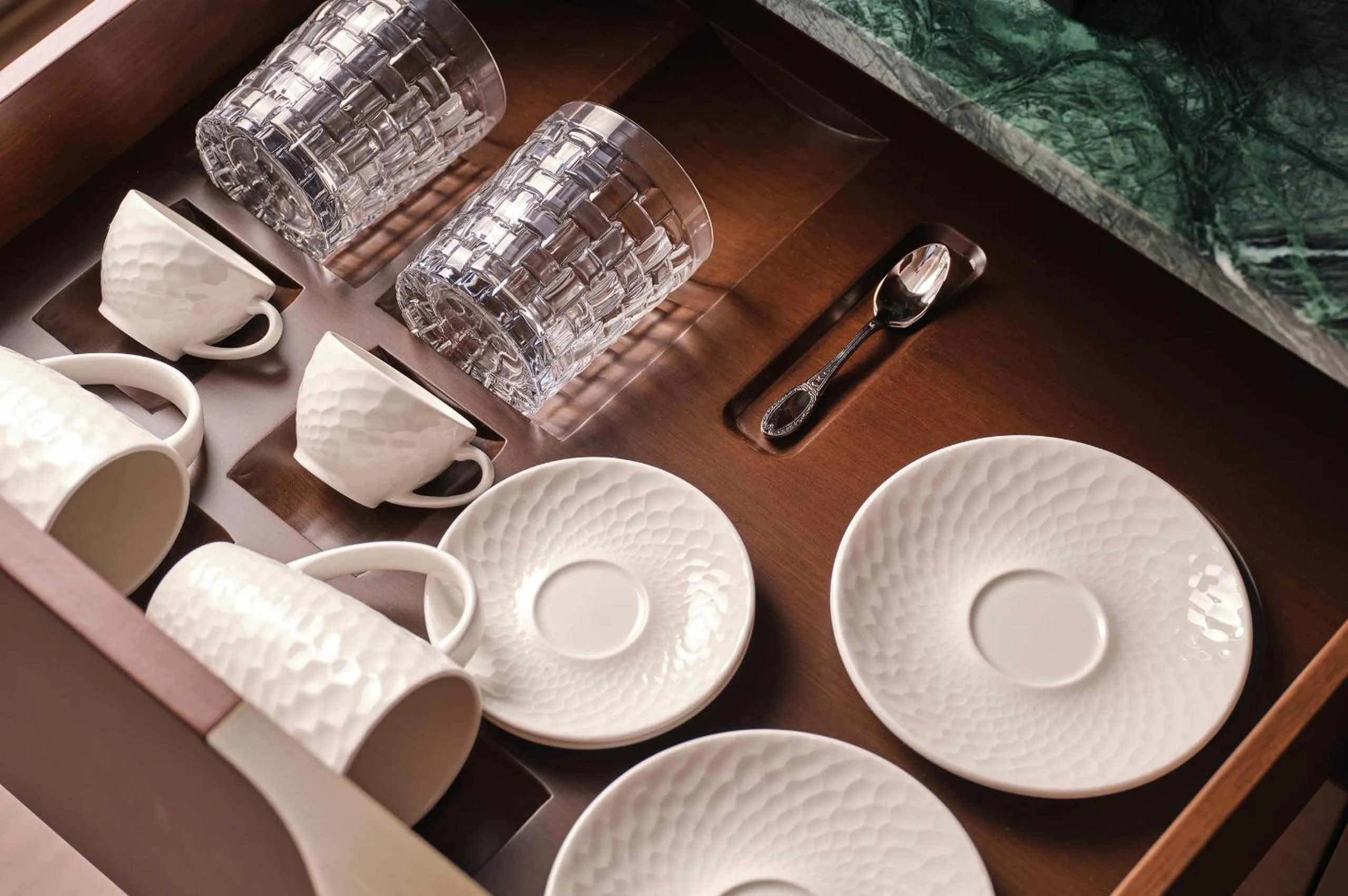 Coffee/tea facilities in Palazzo President