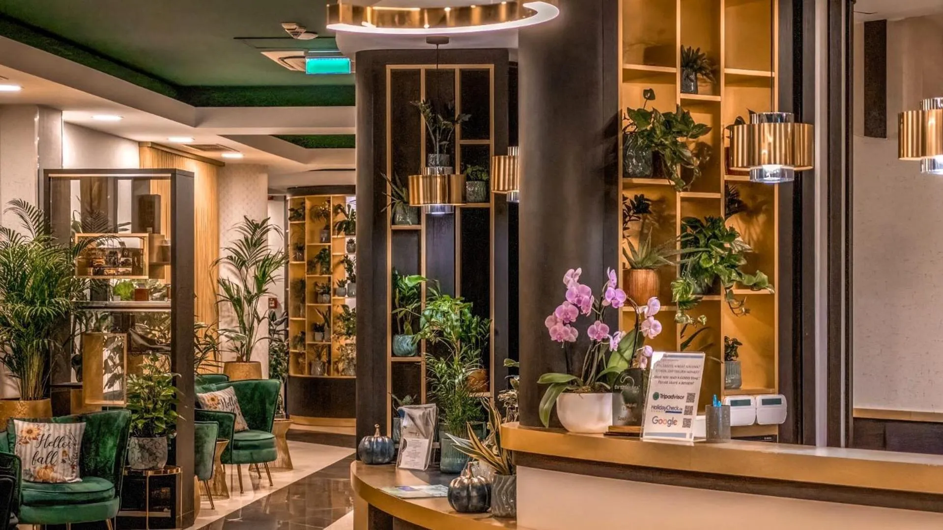 Lobby or reception in Hotel Wellamarin