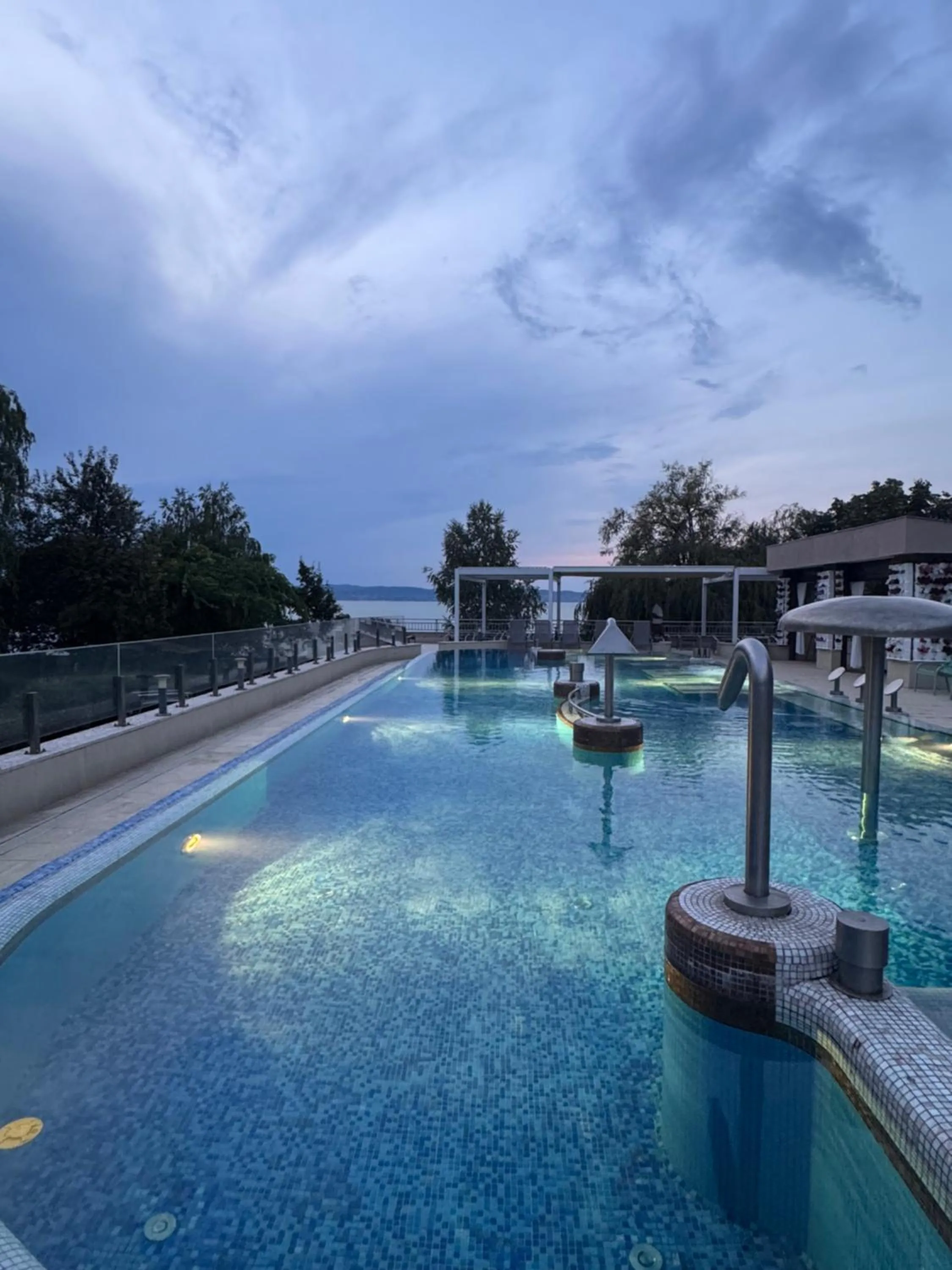 Swimming pool in Hotel Wellamarin