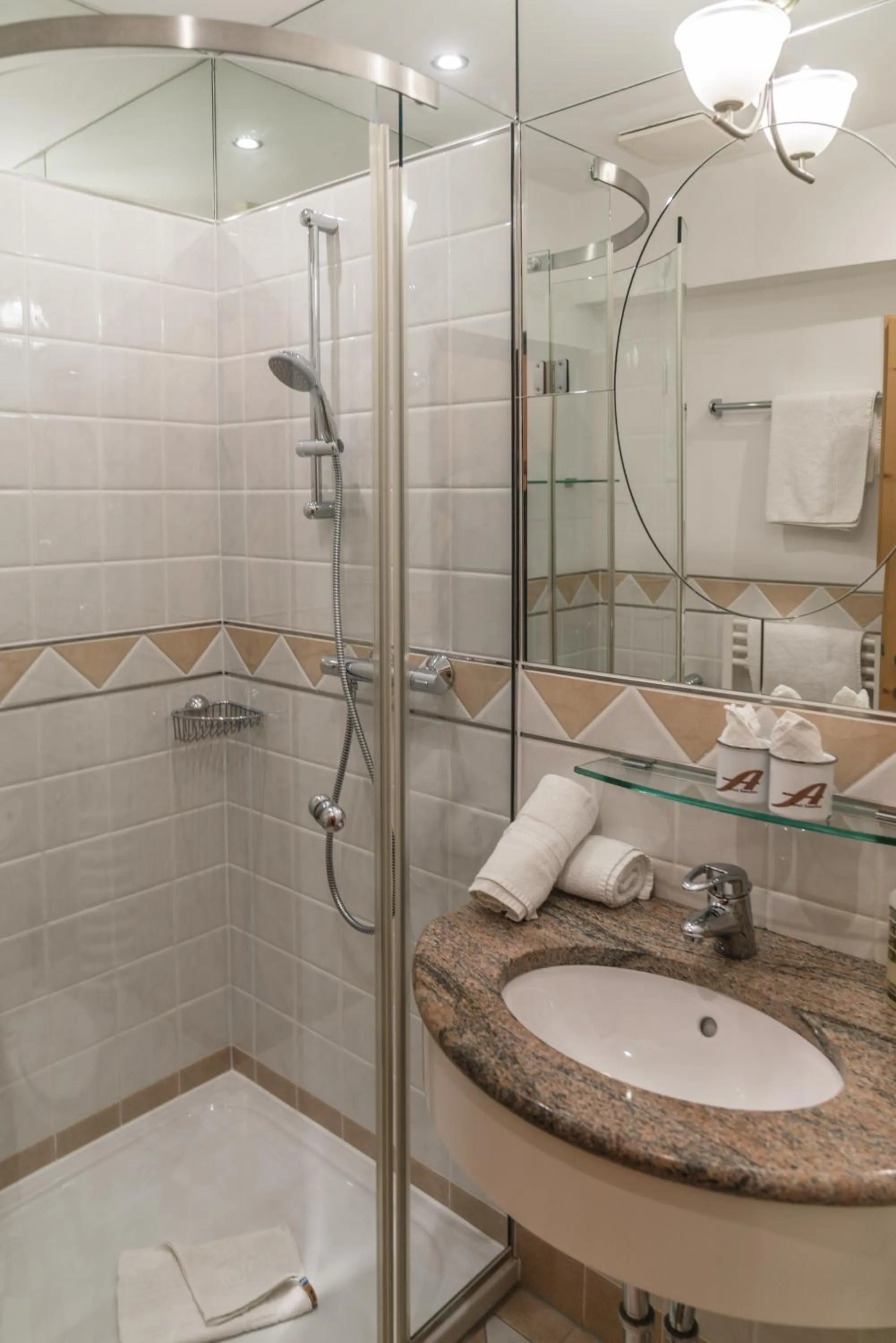 Bed in Hotel Annelies