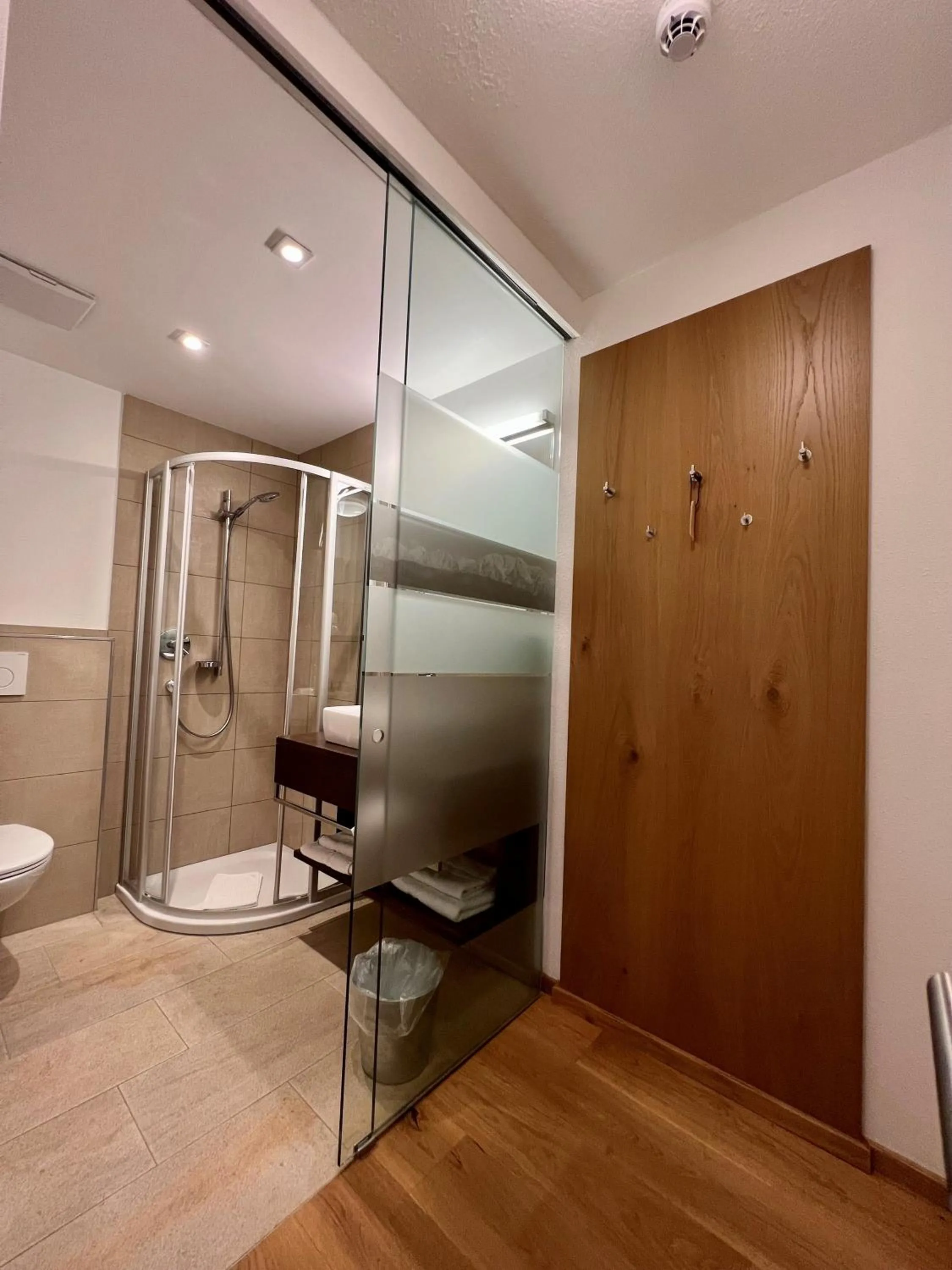 Shower in Hotel Annelies