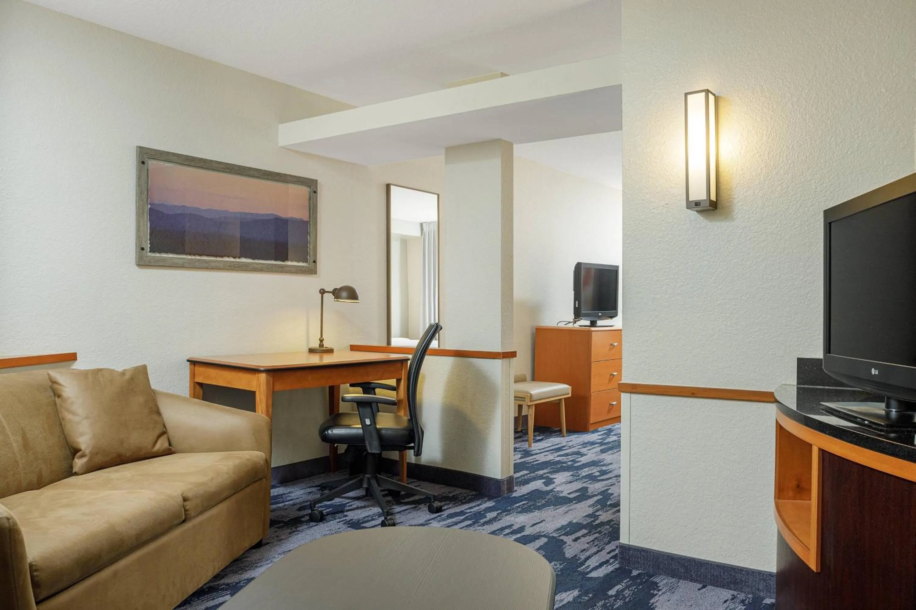 Bedroom in Fairfield Inn & Suites by Marriott Paducah