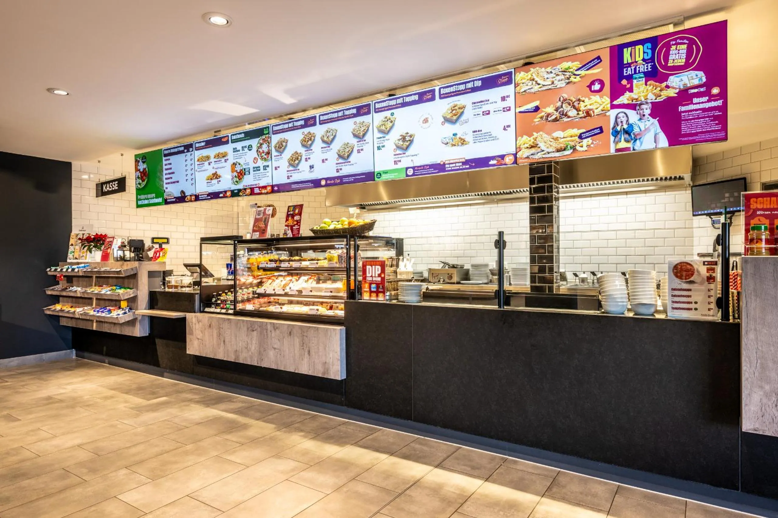 Restaurant/places to eat in Coffee Fellows Hotel Irschenberg Süd