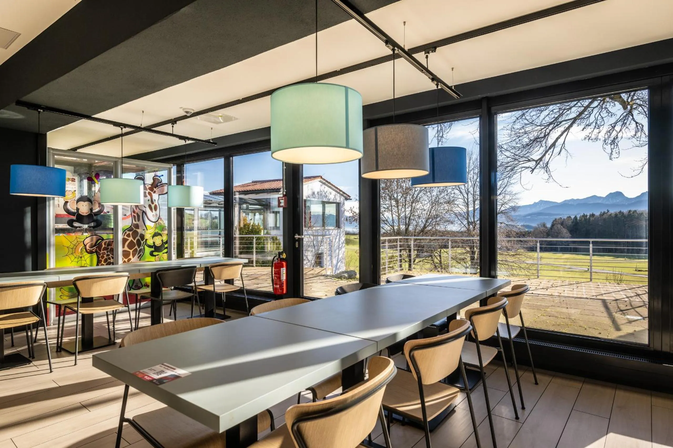 Restaurant/places to eat in Coffee Fellows Hotel Irschenberg Süd