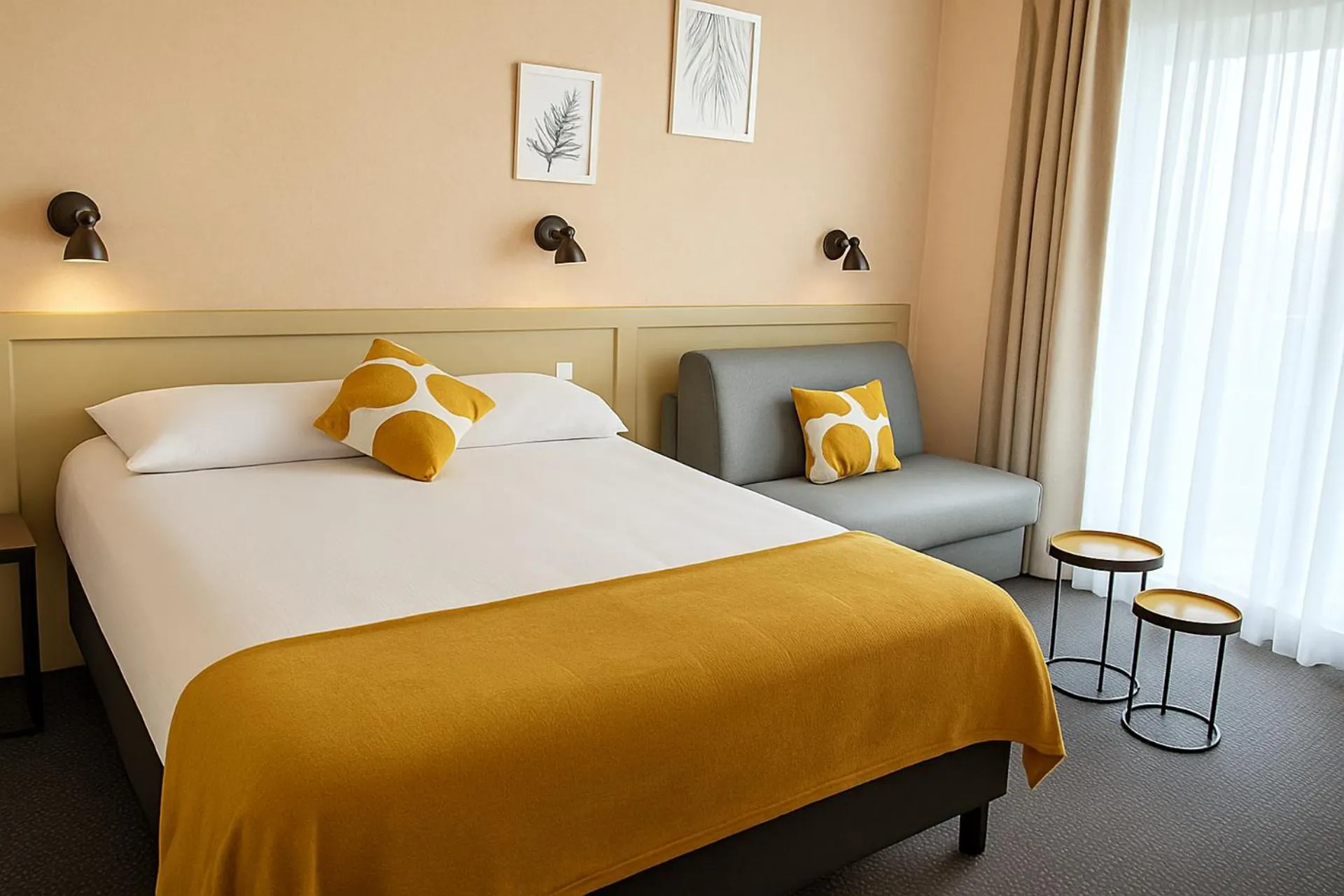 Photo of the whole room, Bed in Cit'Hotel Logis De Brou, Bourg en Bresse