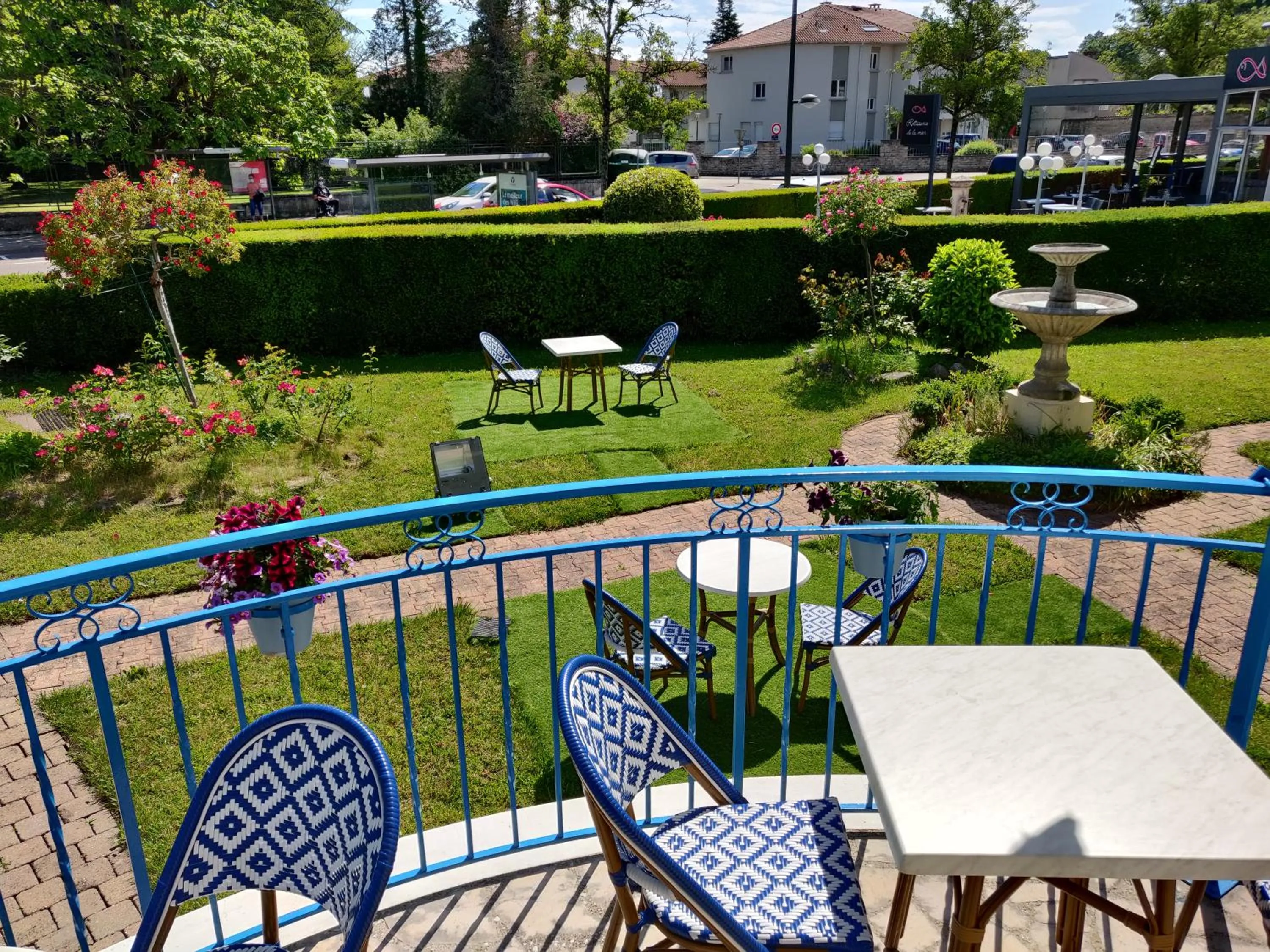 Property building in Cit'Hotel Logis De Brou, Bourg en Bresse