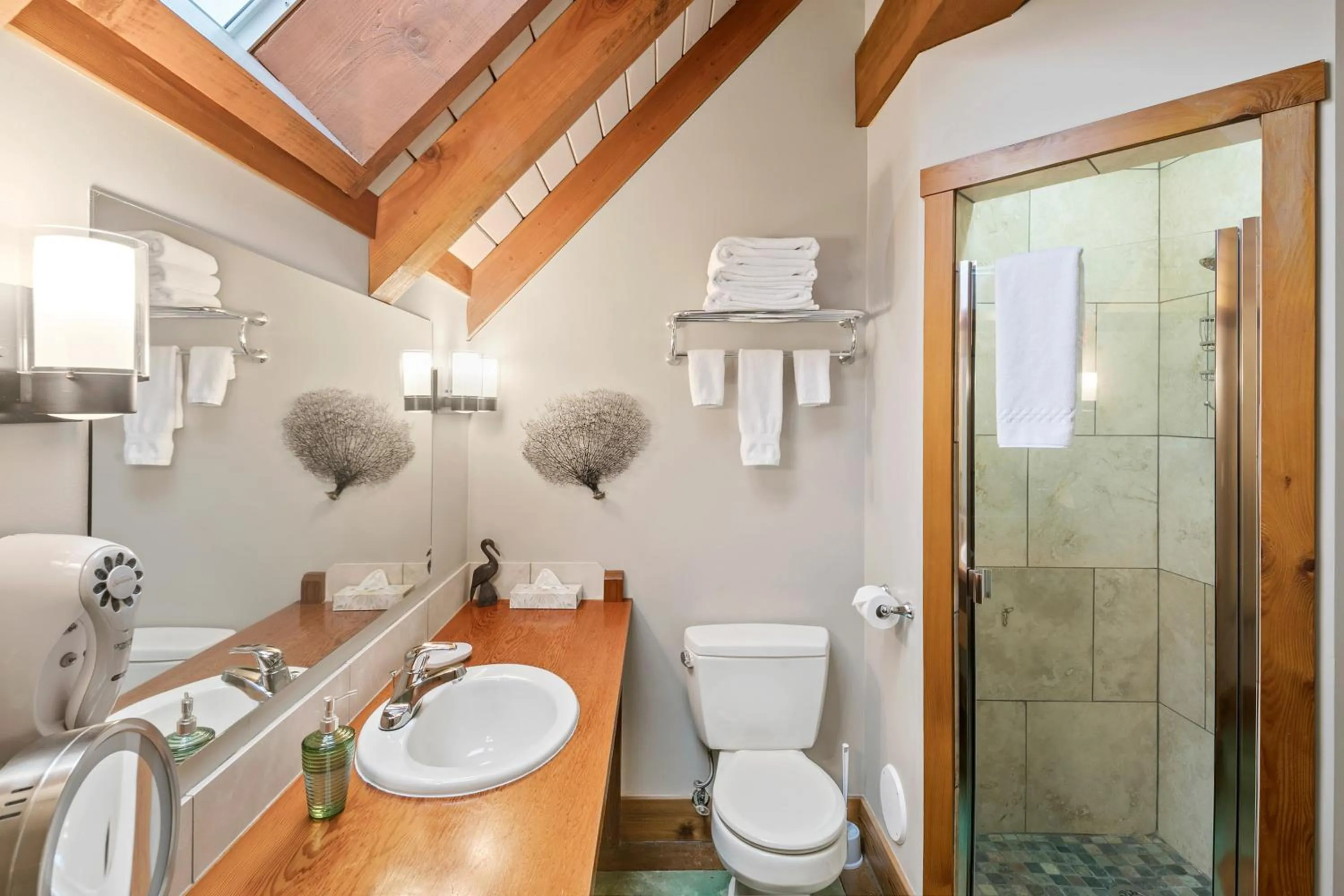 Bathroom in Black Rock Landing