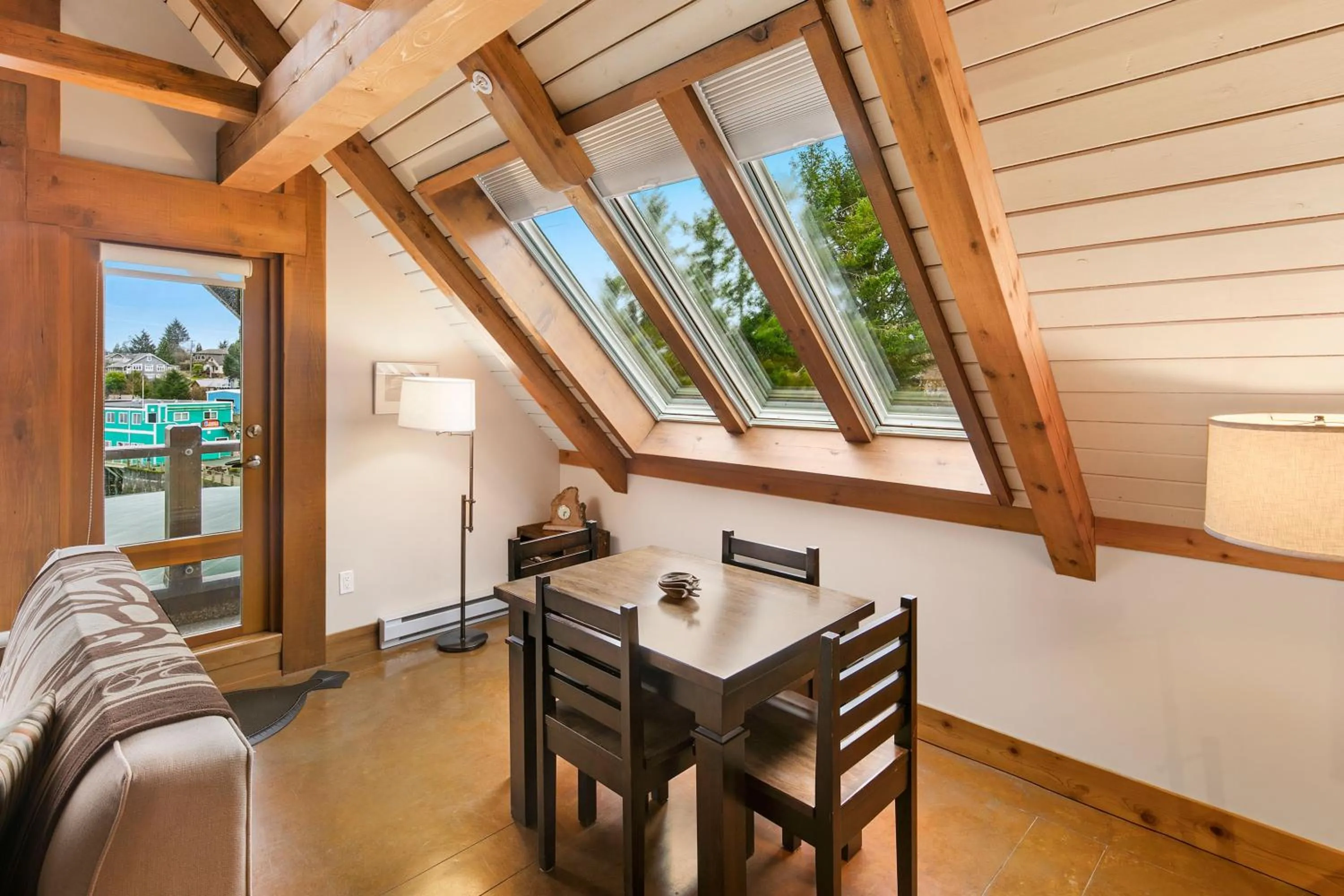Dining area in Black Rock Landing