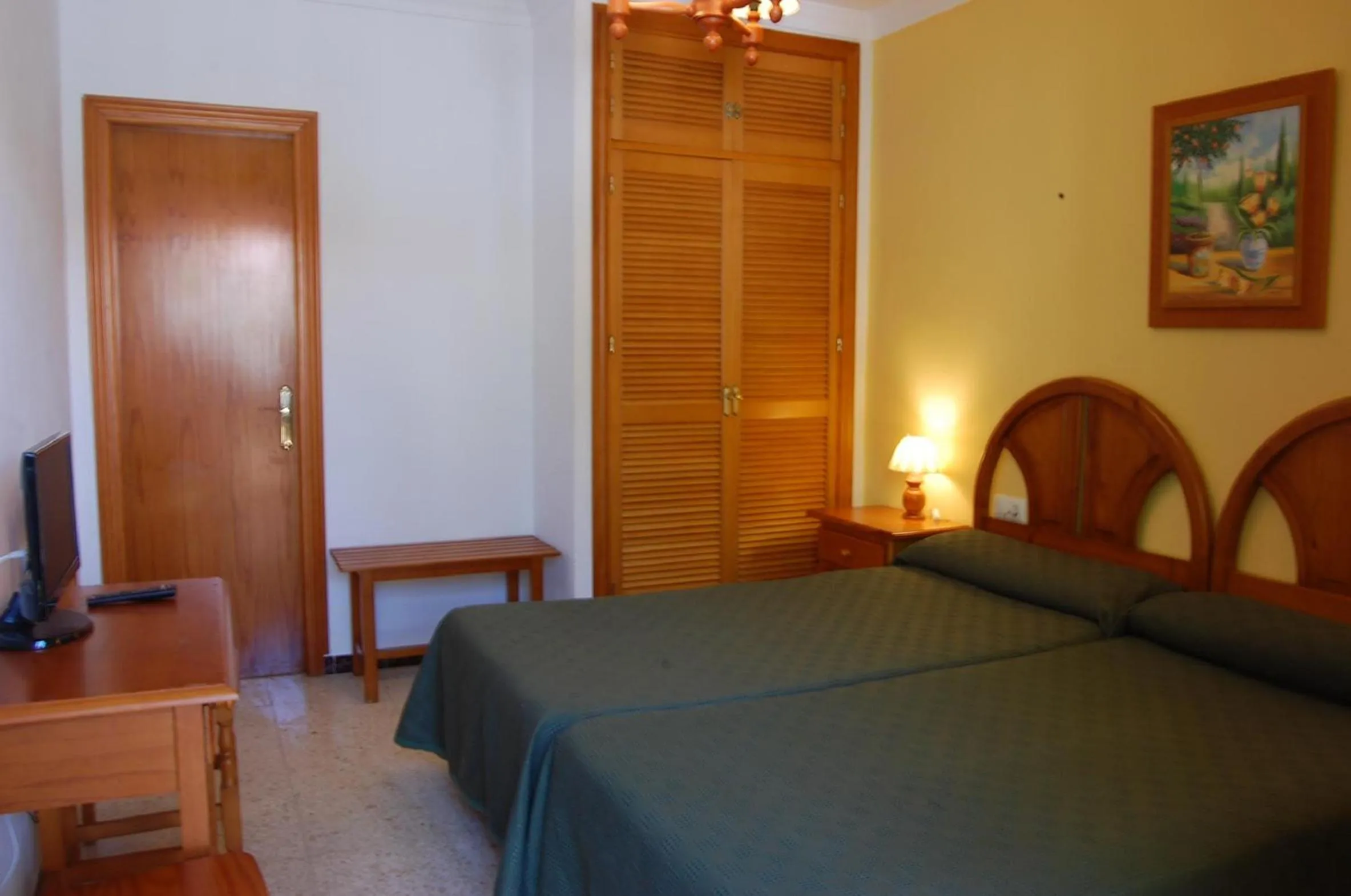 Photo of the whole room, Bed in Hotel Antonio Conil