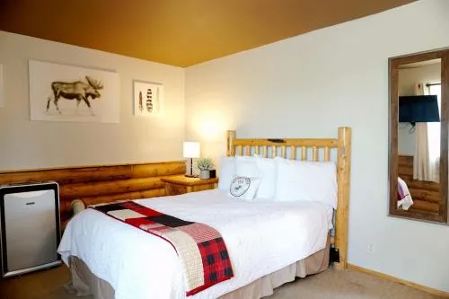 Moose Creek Inn