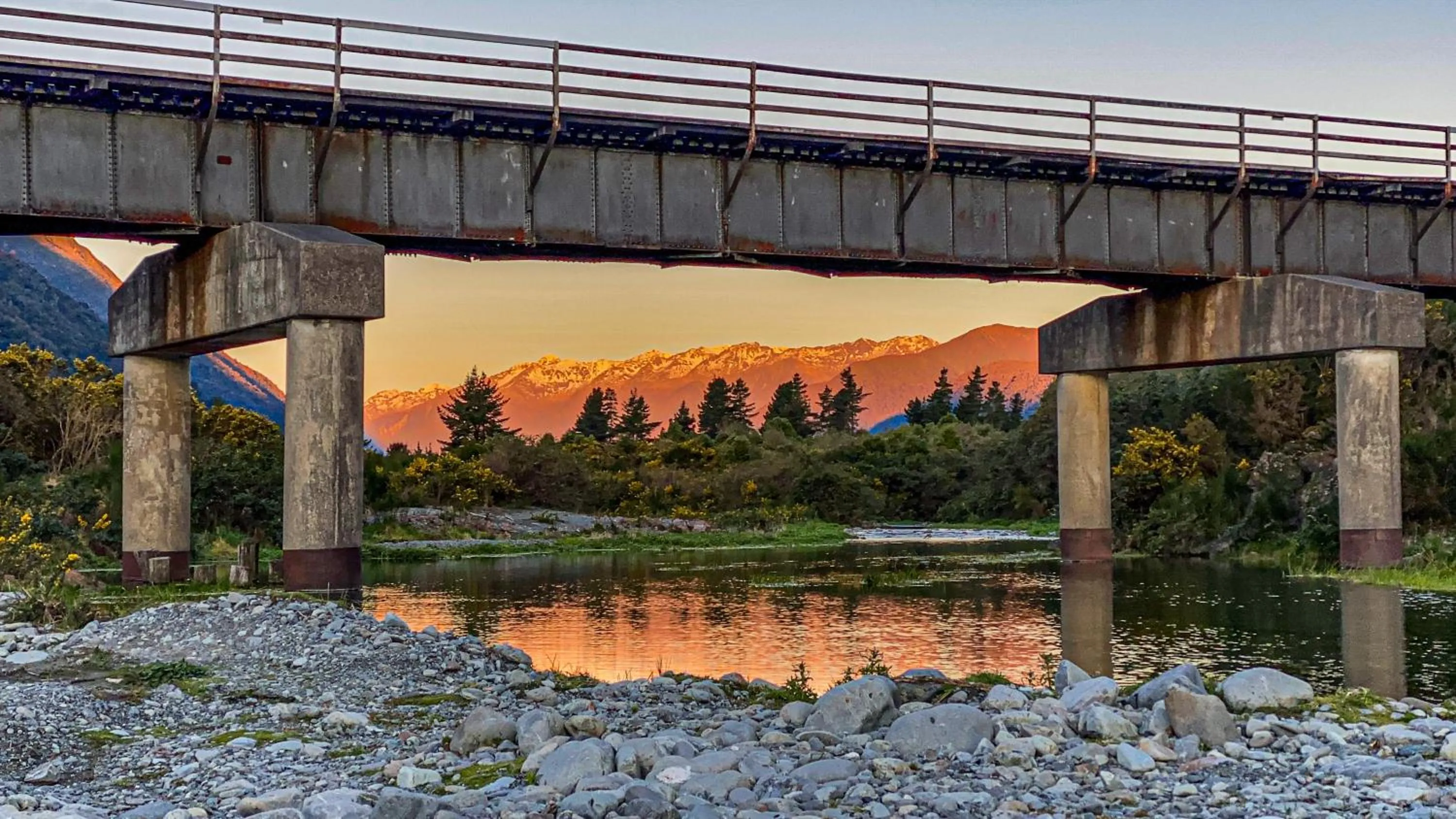 Nearby landmark in Jackson's Retreat Alpine Holiday Park