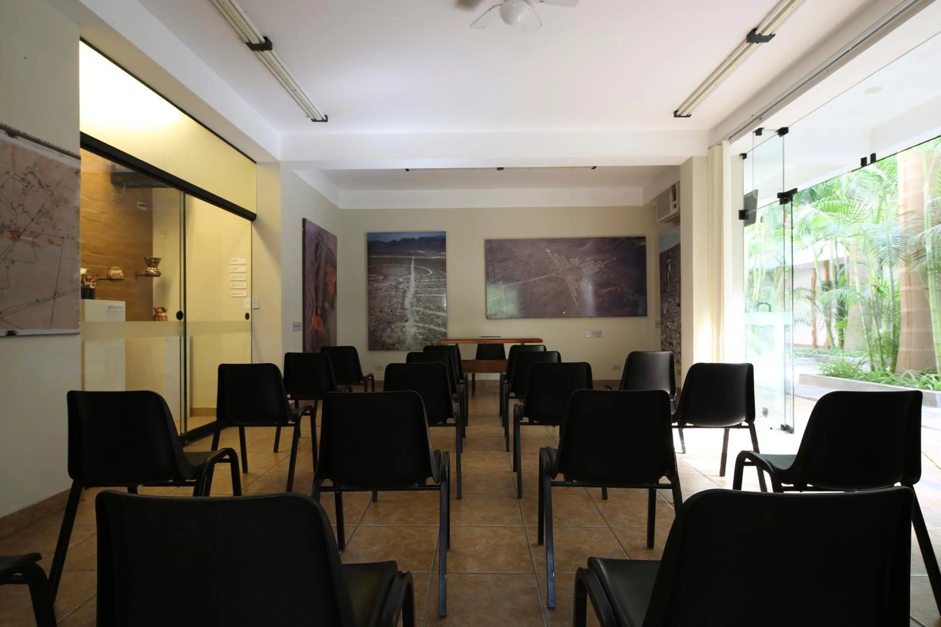 Meeting/conference room in Casa Andina Standard Nasca