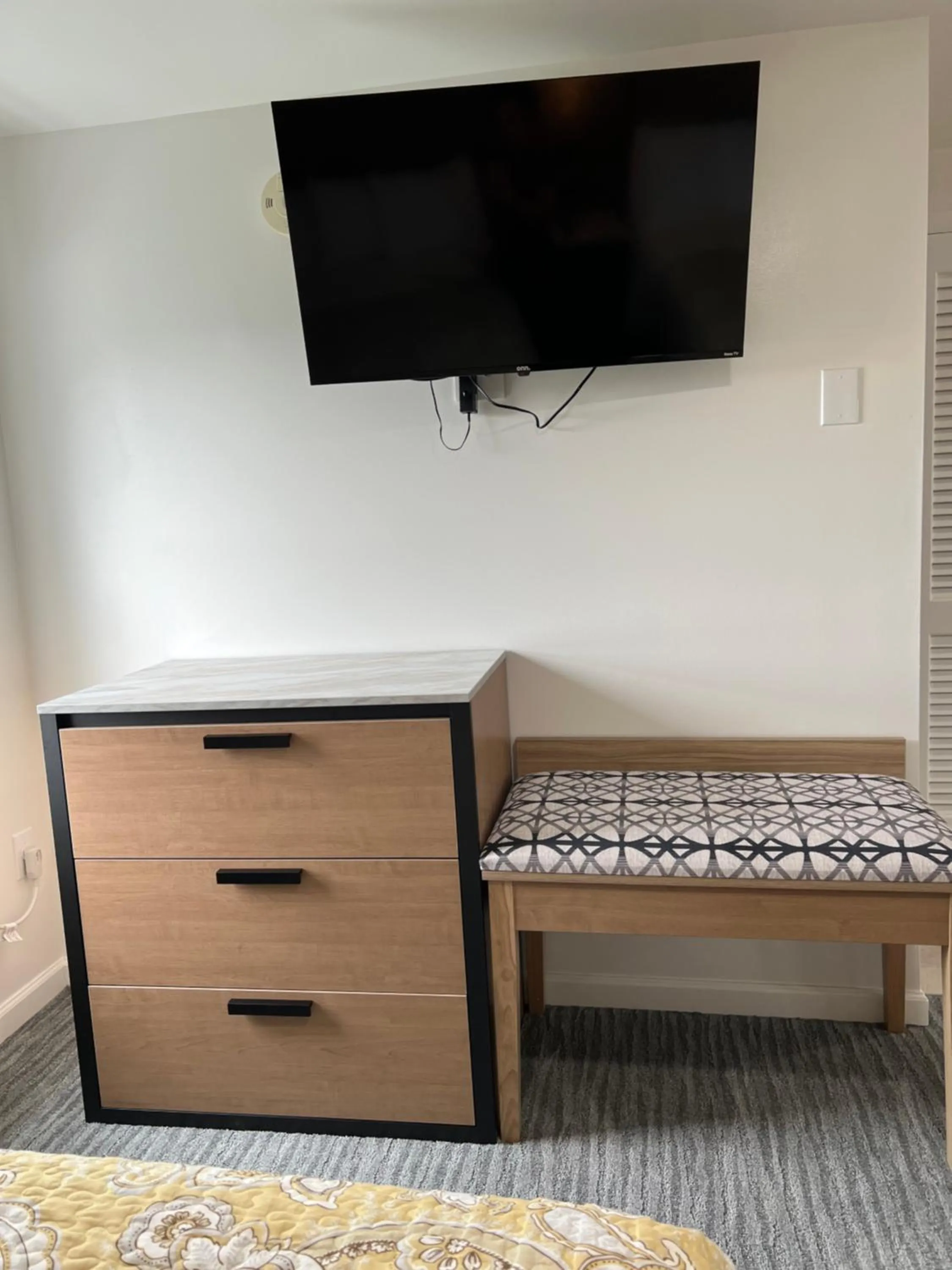 Bed in Crystal Sands Motel