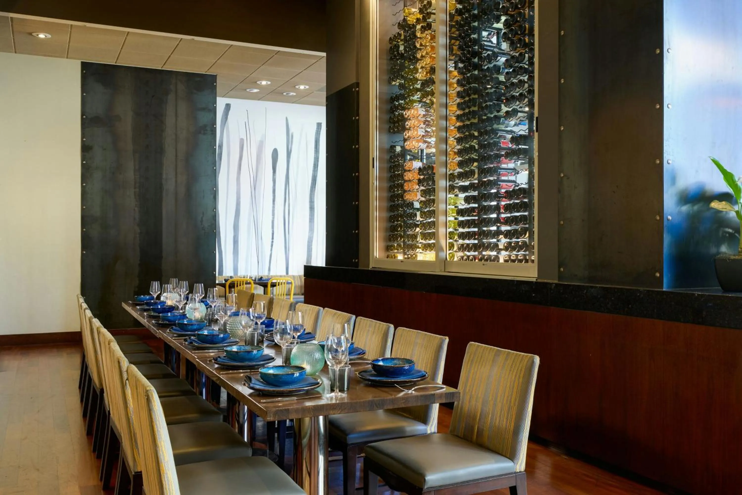 Restaurant/places to eat in The Westin Phoenix Downtown