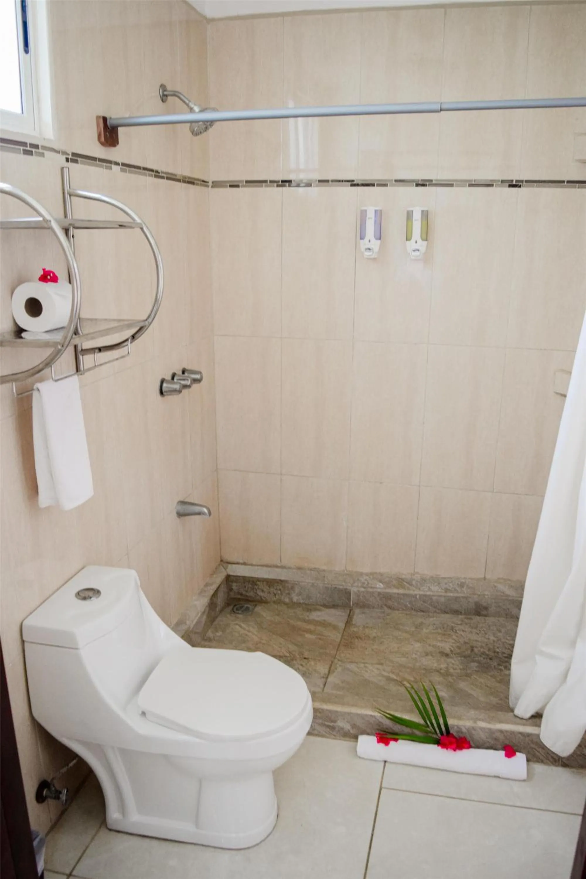 Bathroom in Best Western Tamarindo Vista Villas