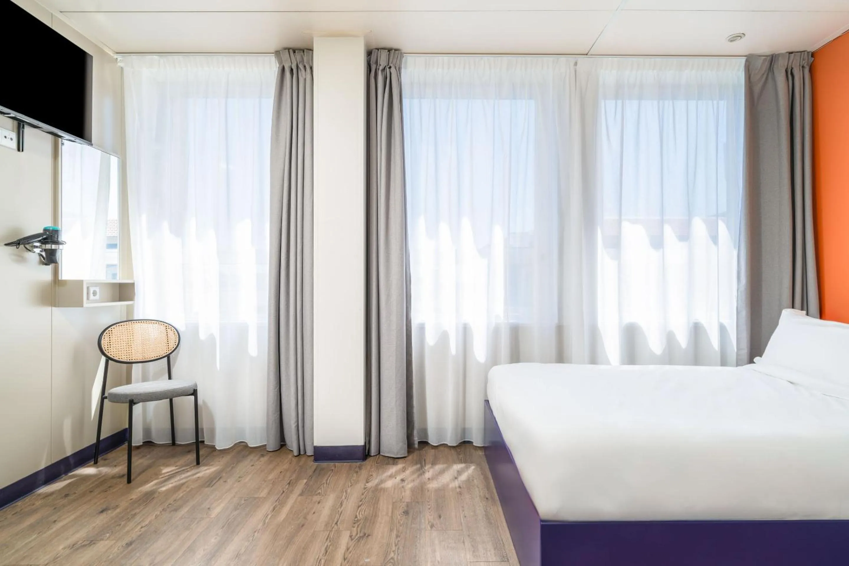 Bed in Herculano Stays Porto - Digital Access