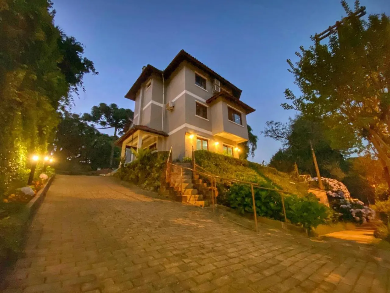 Property building in Pousada Flor De Canela