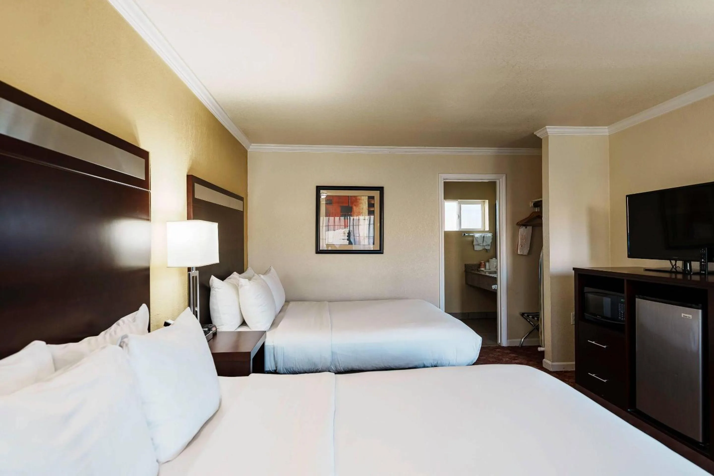 Bedroom, Bed in Quality Inn Ukiah