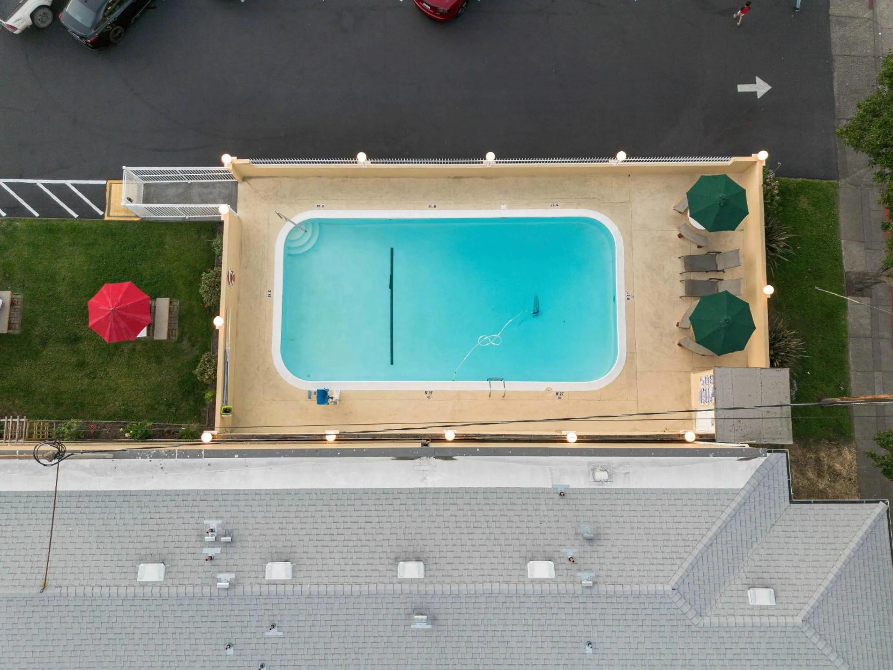 Swimming pool in Quality Inn Ukiah