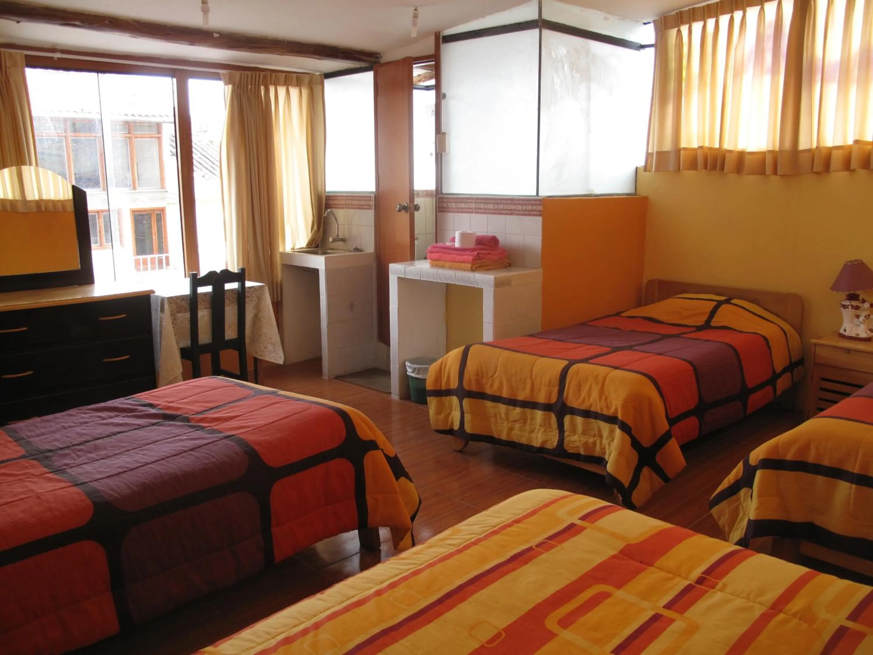 Photo of the whole room, Bed in Casa de Mama Cusco 2-The Ecohouse