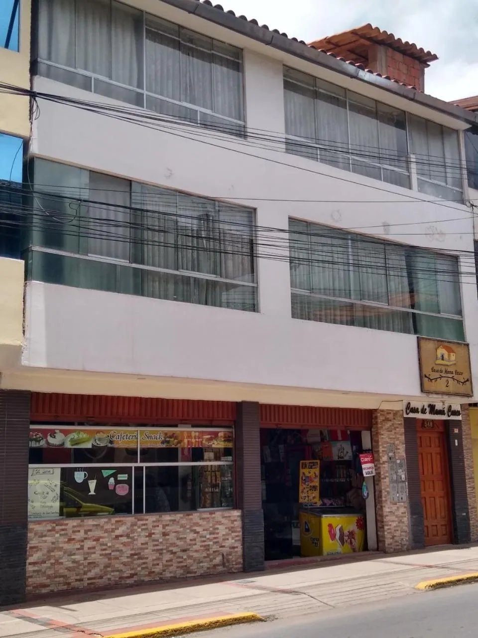 Facade/entrance in Casa de Mama Cusco 2-The Ecohouse