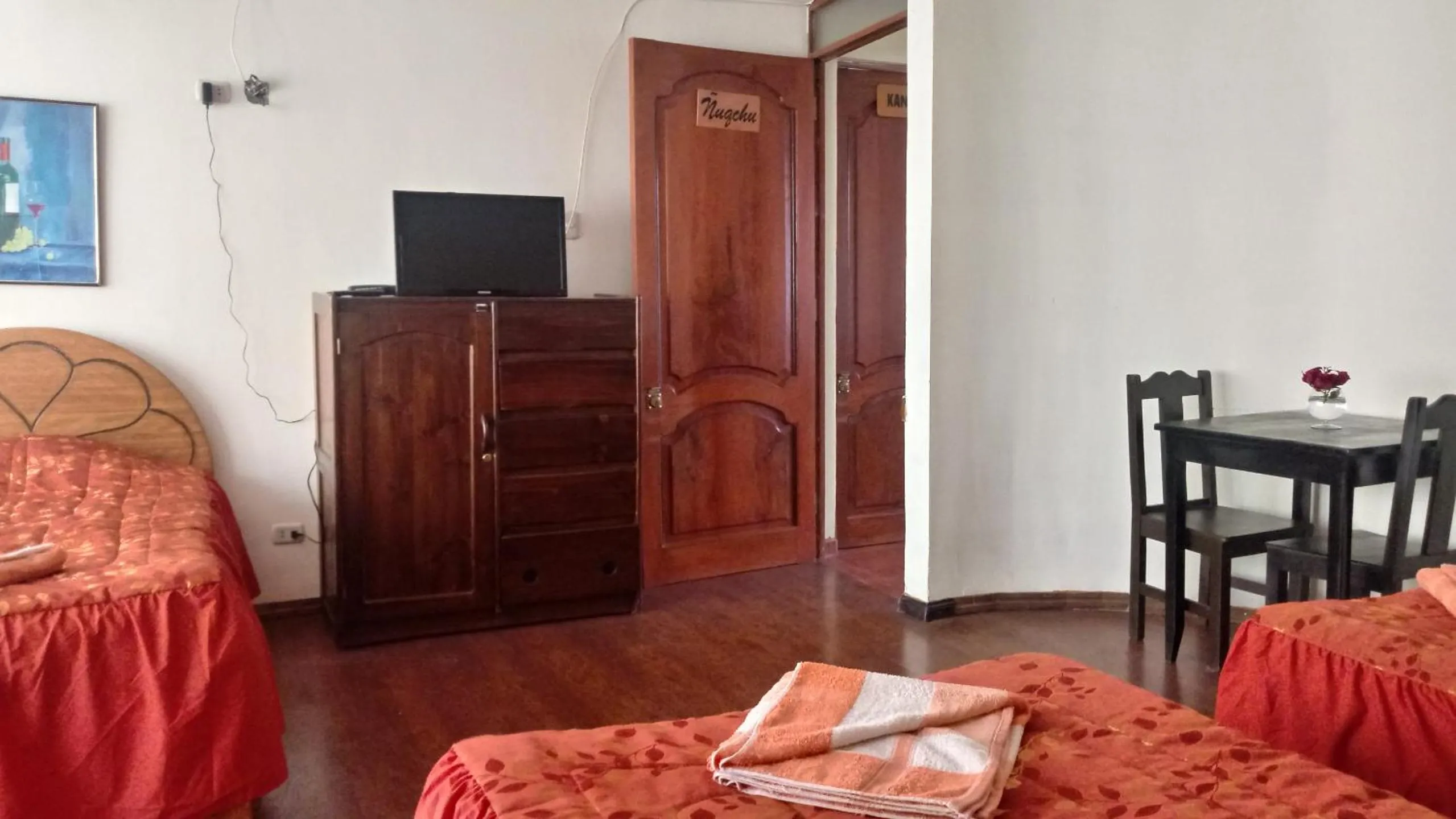 Bed in Casa de Mama Cusco 2-The Ecohouse