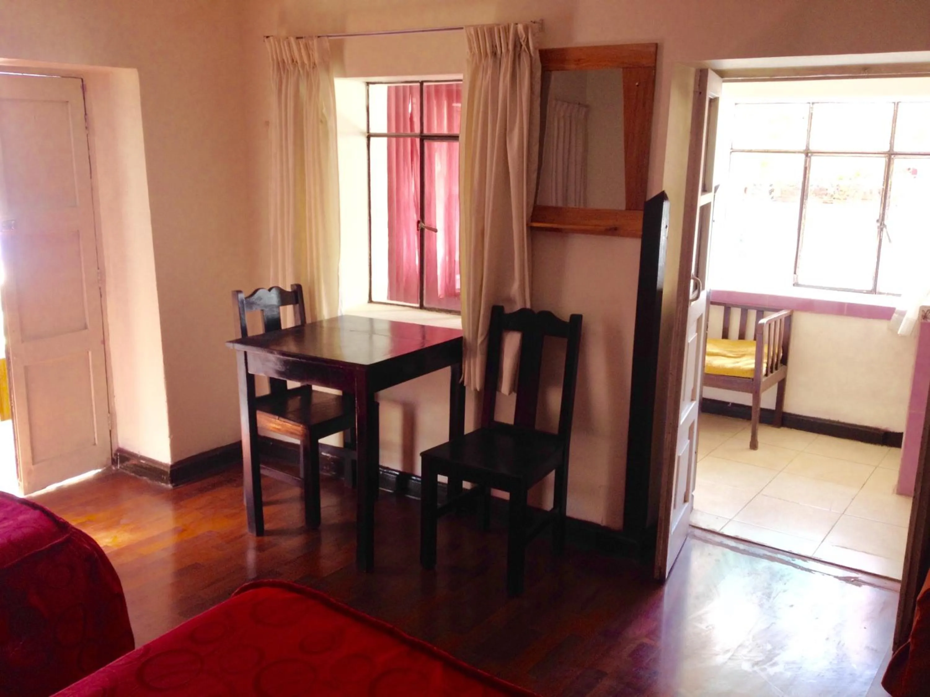 Photo of the whole room in Casa de Mama Cusco 2-The Ecohouse