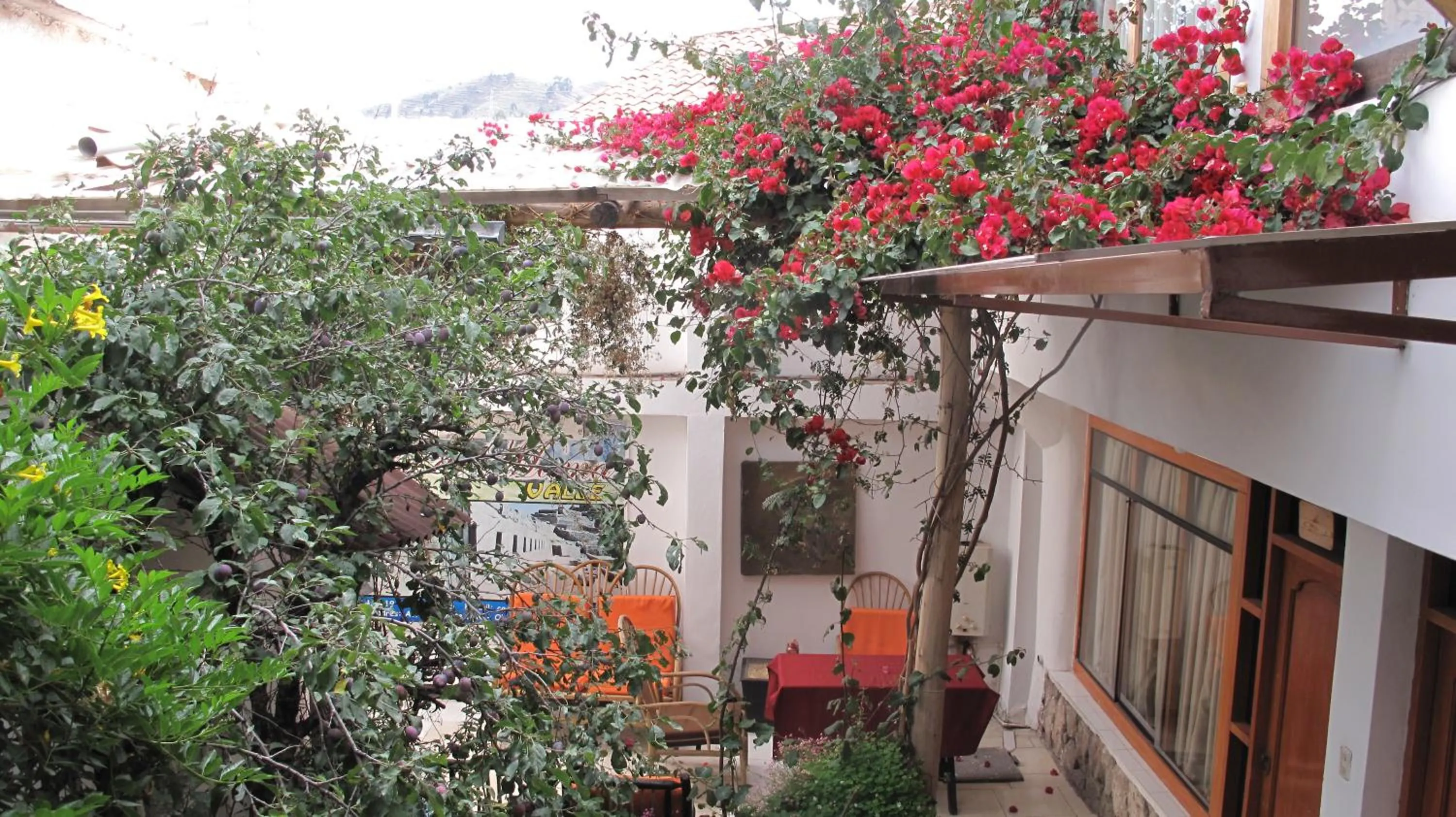 Property building in Casa de Mama Cusco 2-The Ecohouse