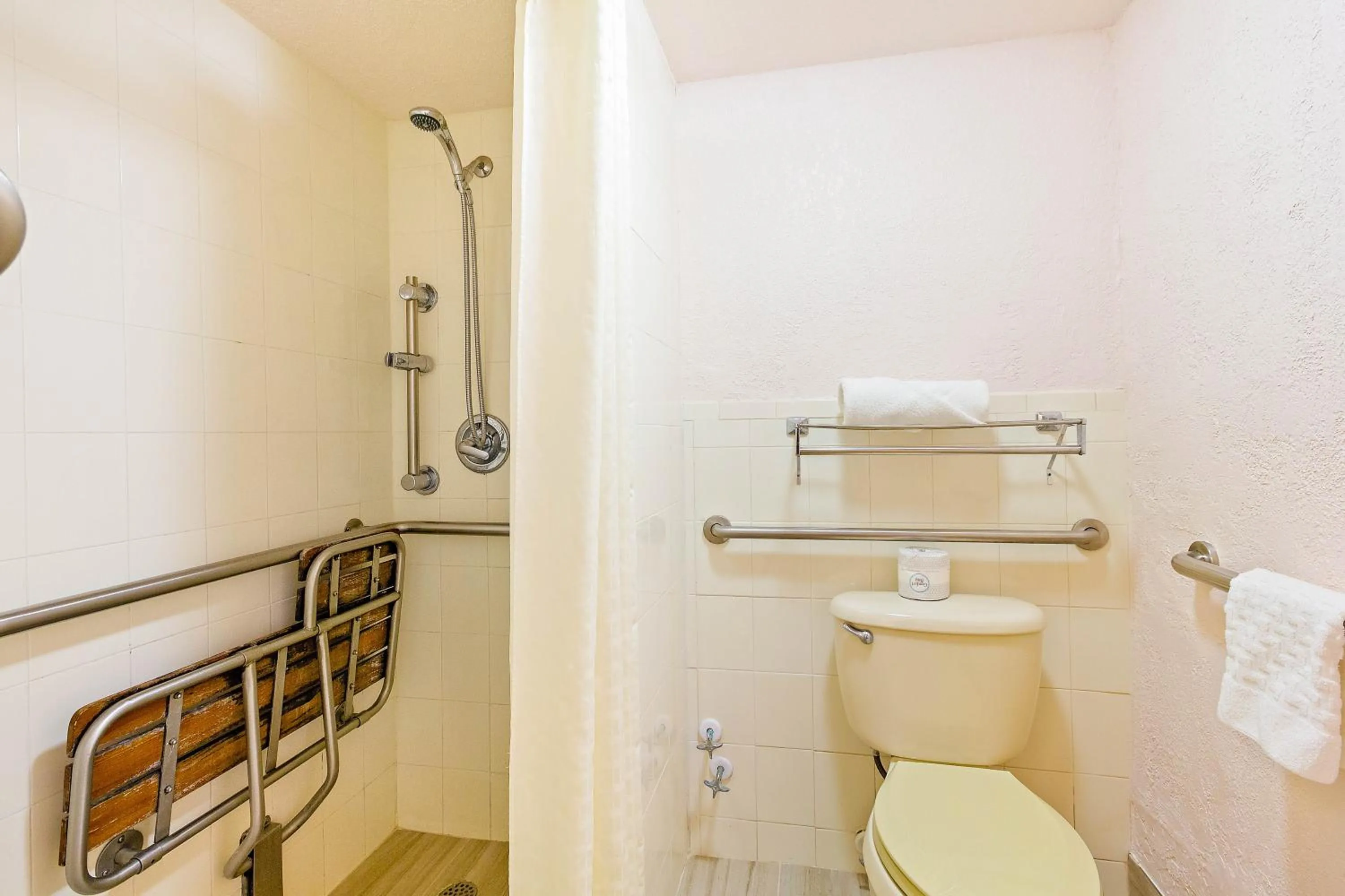 Shower in Best Western Plus University Inn