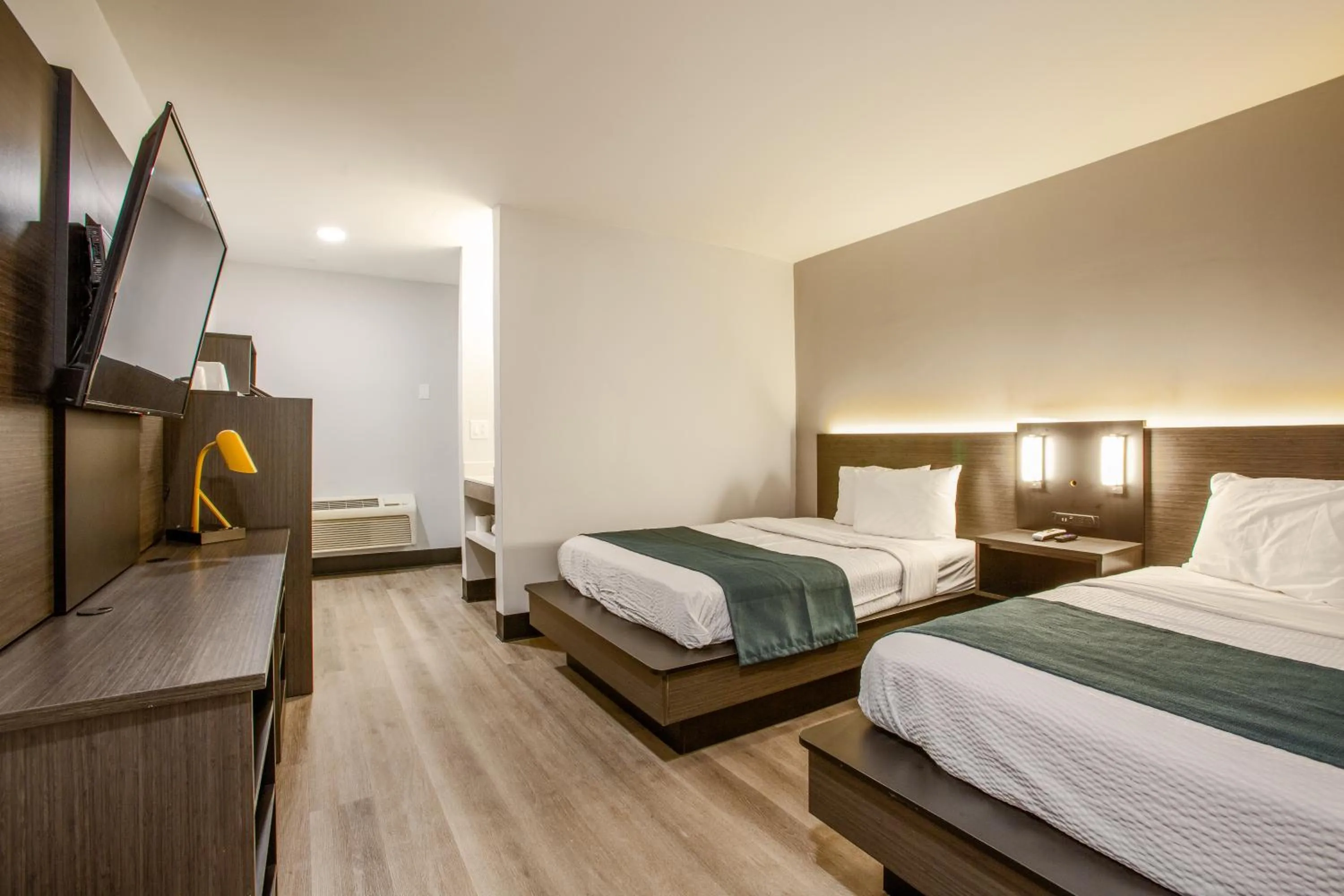 Bed in Motel 6 Williams AZ Downtown Grand Canyon