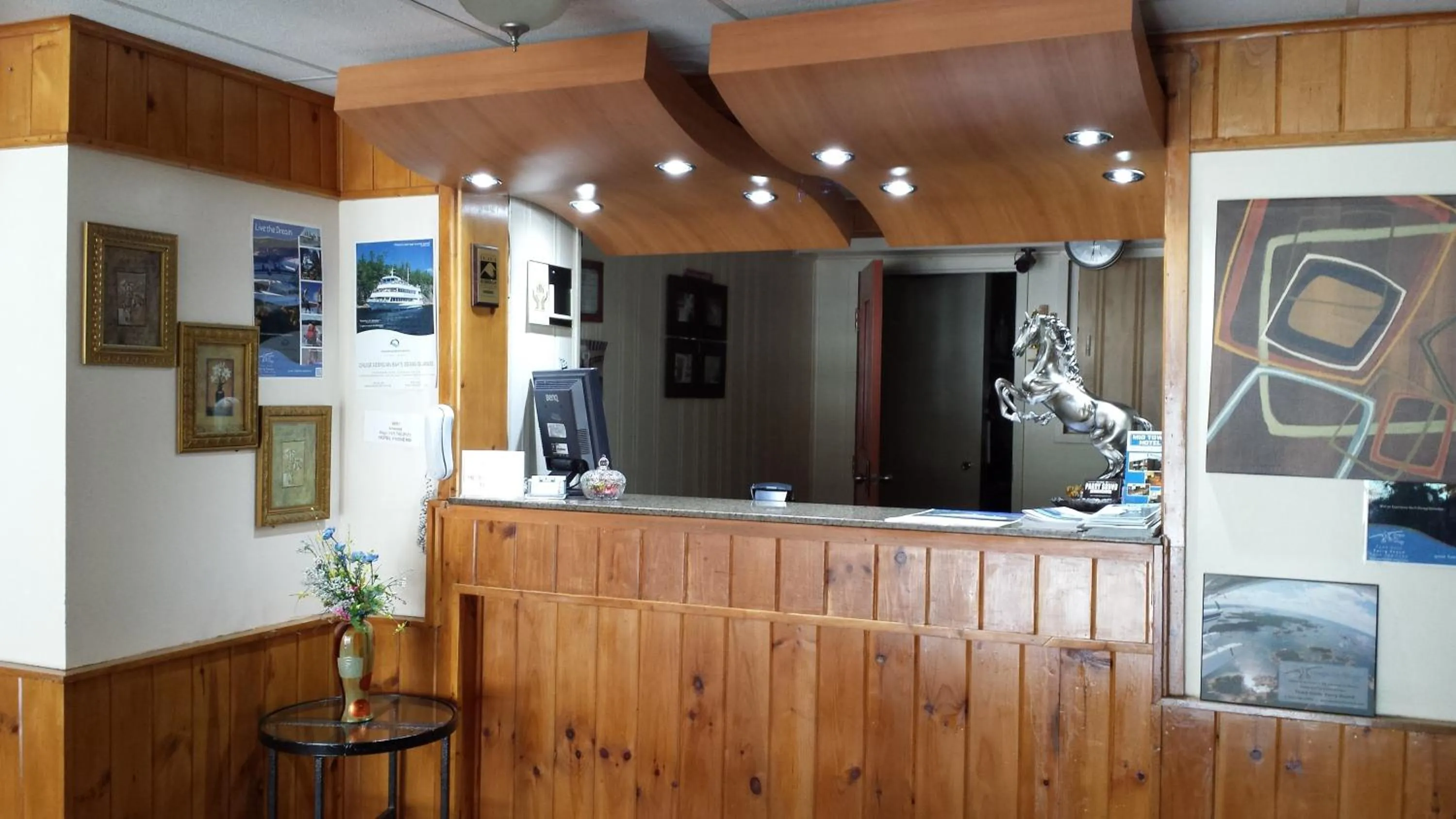 Lobby or reception in Midtown Hotel