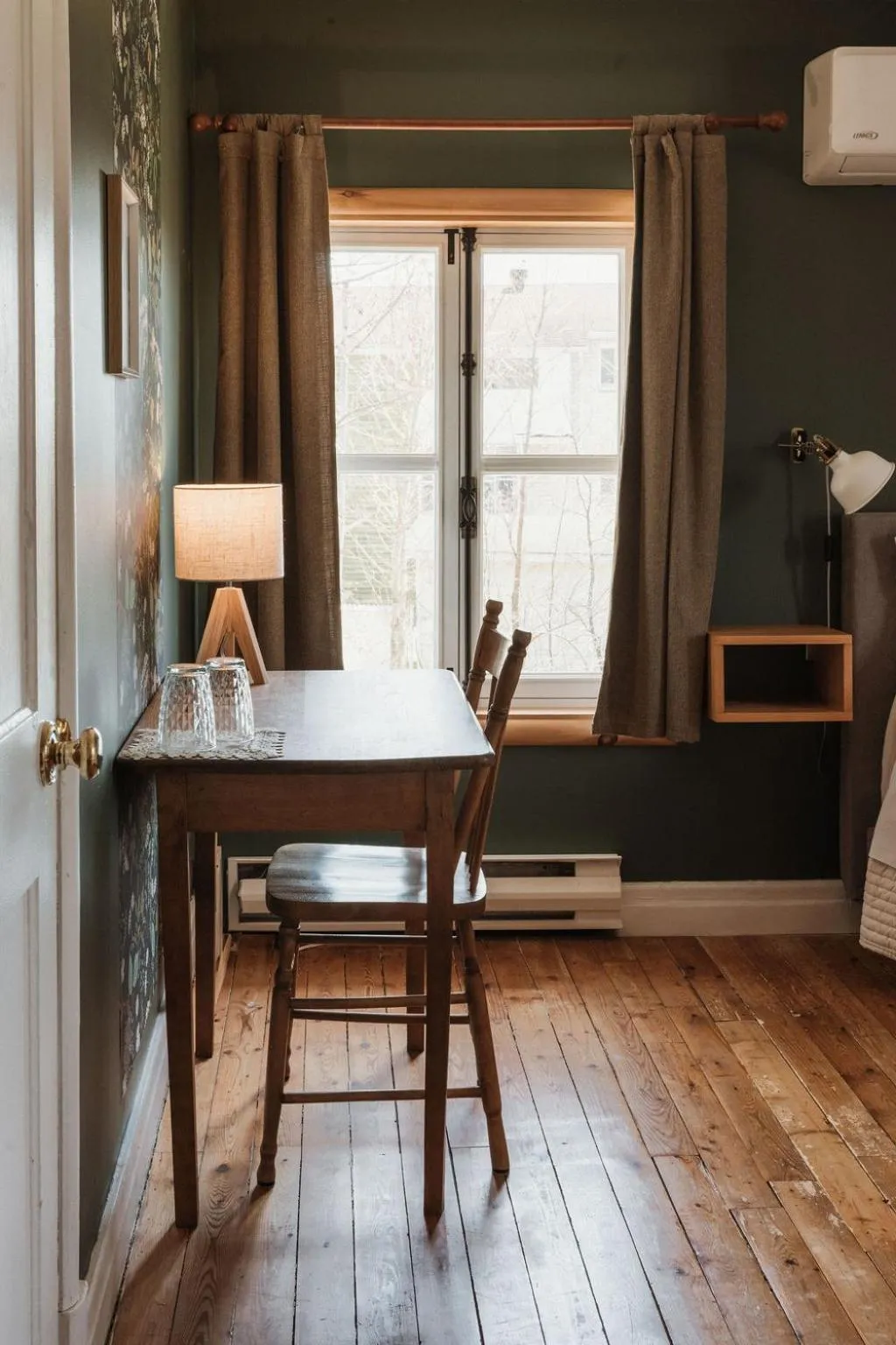 Photo of the whole room in Almatoit