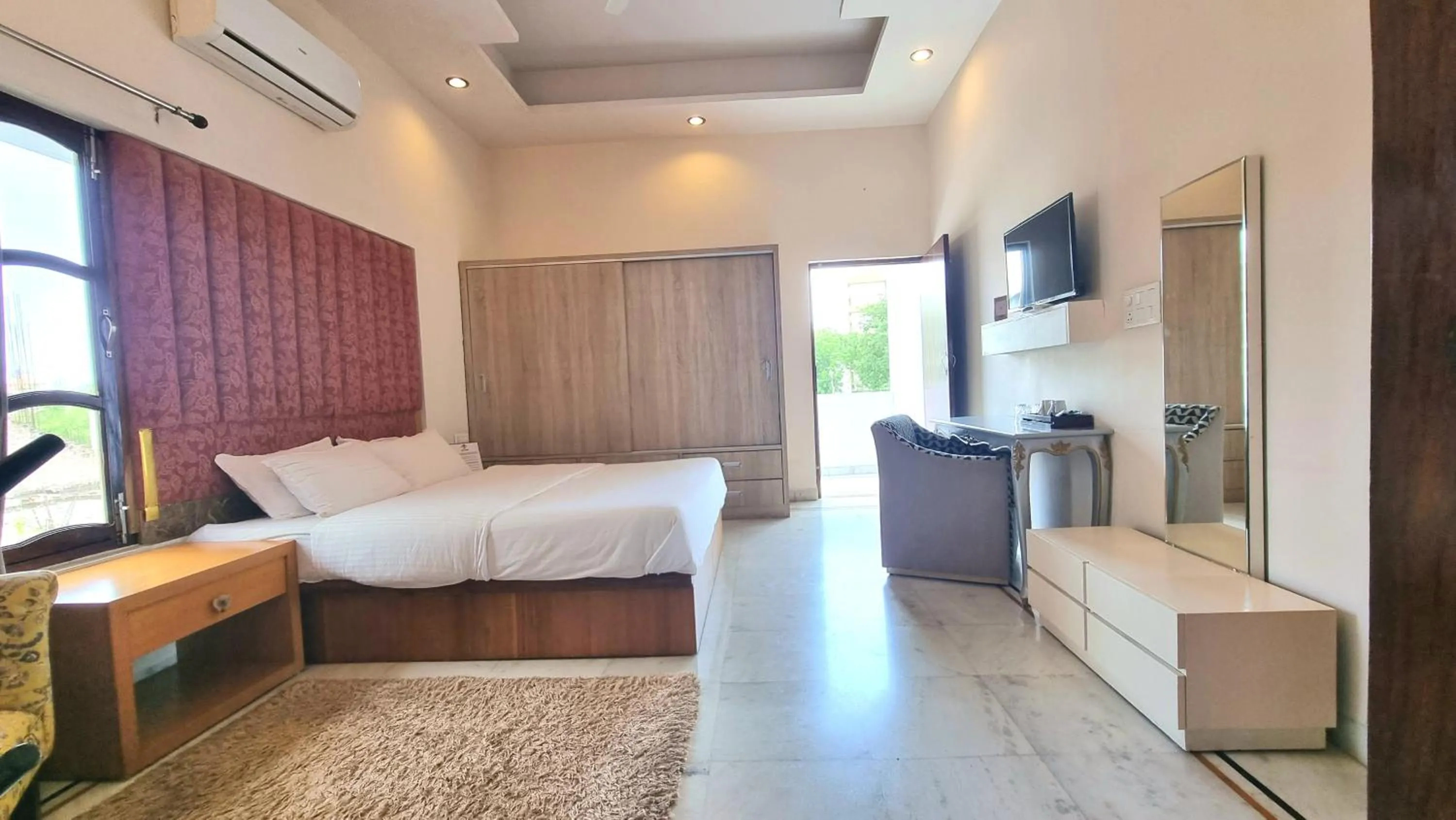 Executive Suite in Giovanni Suites