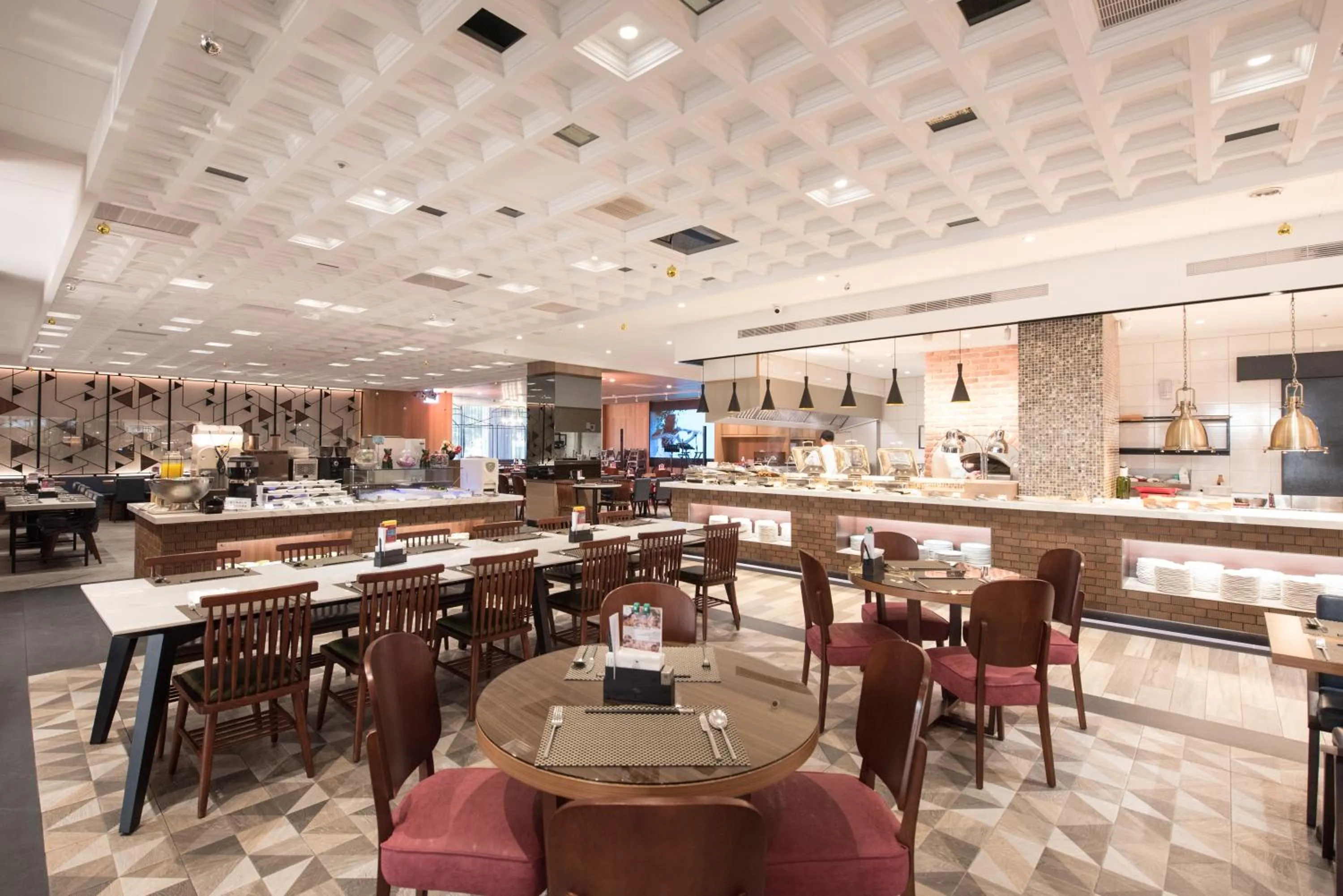 Restaurant/places to eat in Hotel Château Anping