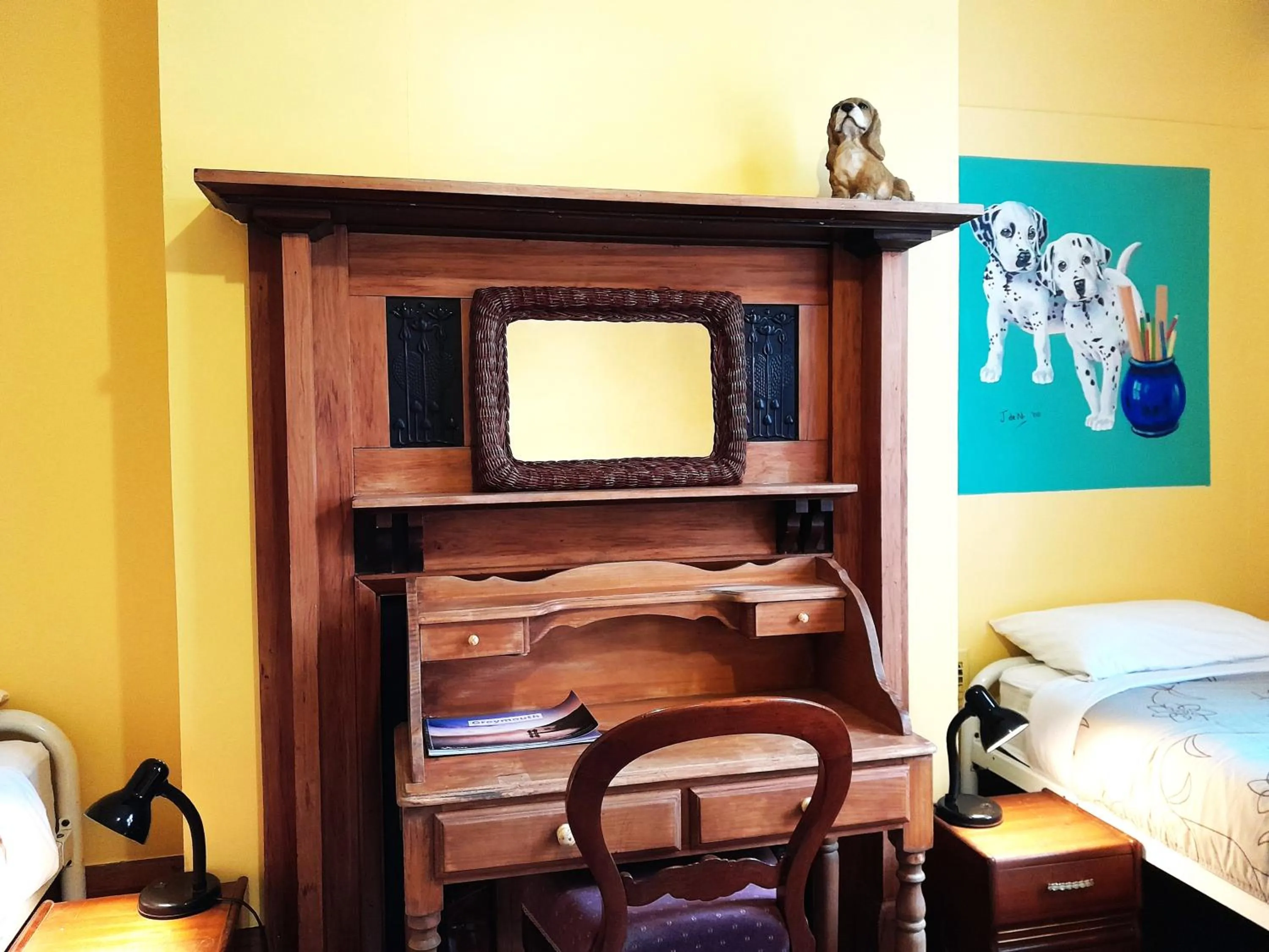 Bedroom in Noah's Ark Flashpacker