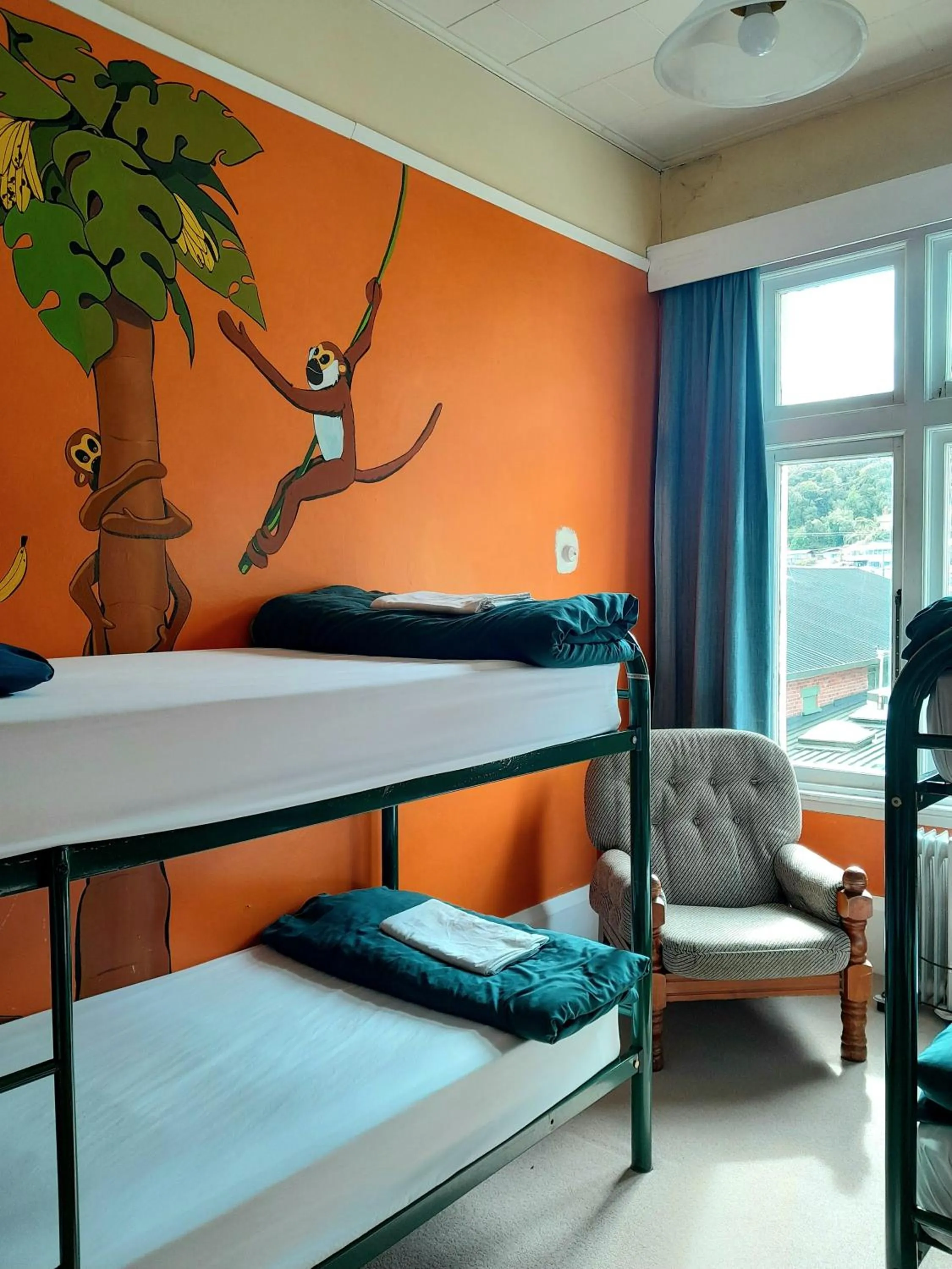 bunk bed, Bed in Noah's Ark Flashpacker